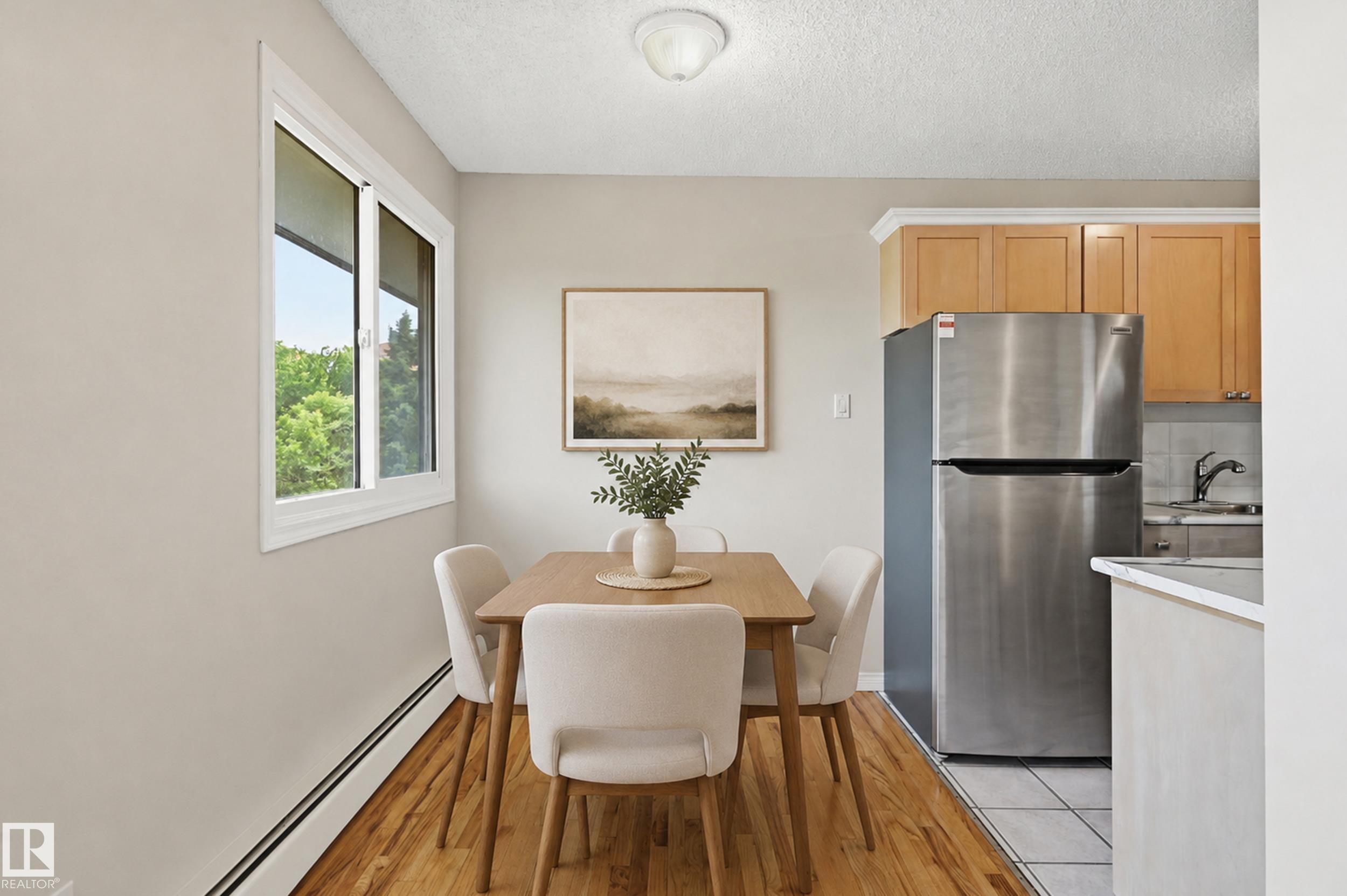 https://zimg.paragon.ice.com/ParagonImages/Property/PM/RAE/225412154/11/0/0/d57a5a8908cece7aced134831e90af6e/1/defc7ac616cf11d1fe1847e4395b06d4/225412154-28aeb8ed-e45b-451f-b265-94b605f9f07d.JPG