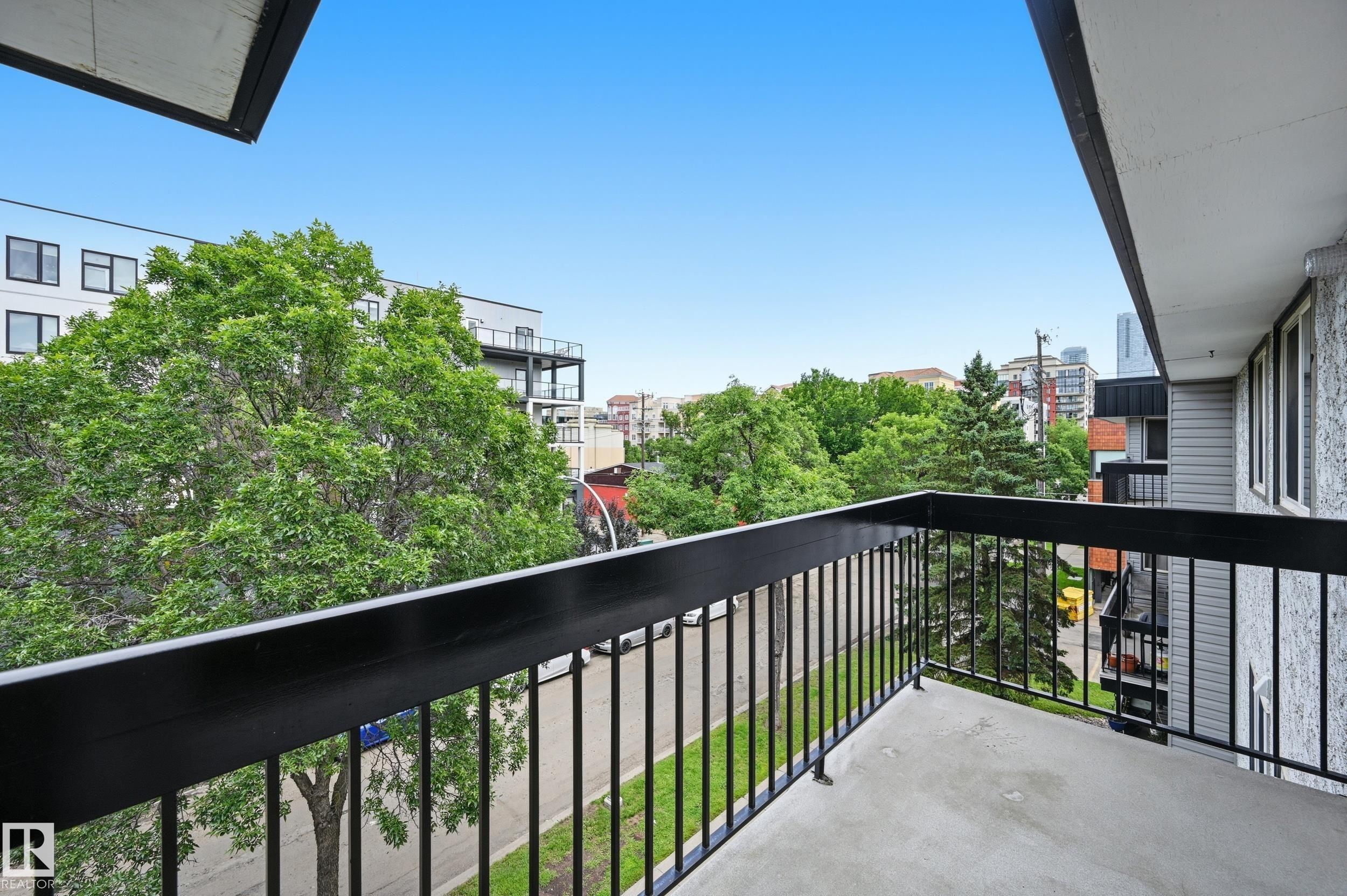 https://zimg.paragon.ice.com/ParagonImages/Property/PM/RAE/225412154/18/0/0/85dd95bc8635fd4959157f792cc1c43d/1/defc7ac616cf11d1fe1847e4395b06d4/225412154-d152f1e4-cab7-4ee1-b7cf-b97e4e2cec62.JPG