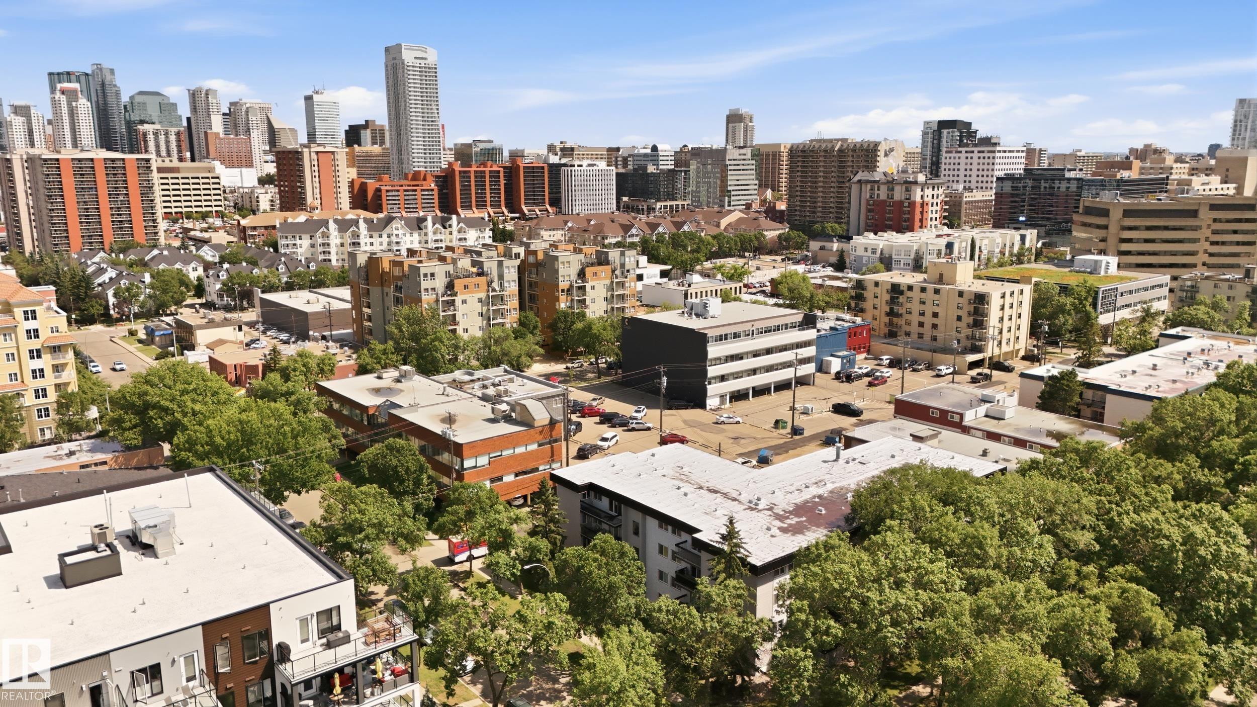 https://zimg.paragon.ice.com/ParagonImages/Property/PM/RAE/225412154/21/0/0/758b6f31f6724ed3460eda12440cd2be/1/defc7ac616cf11d1fe1847e4395b06d4/225412154-ee4f7d40-52fc-4c9e-8dd1-b7b6723d2fae.JPG