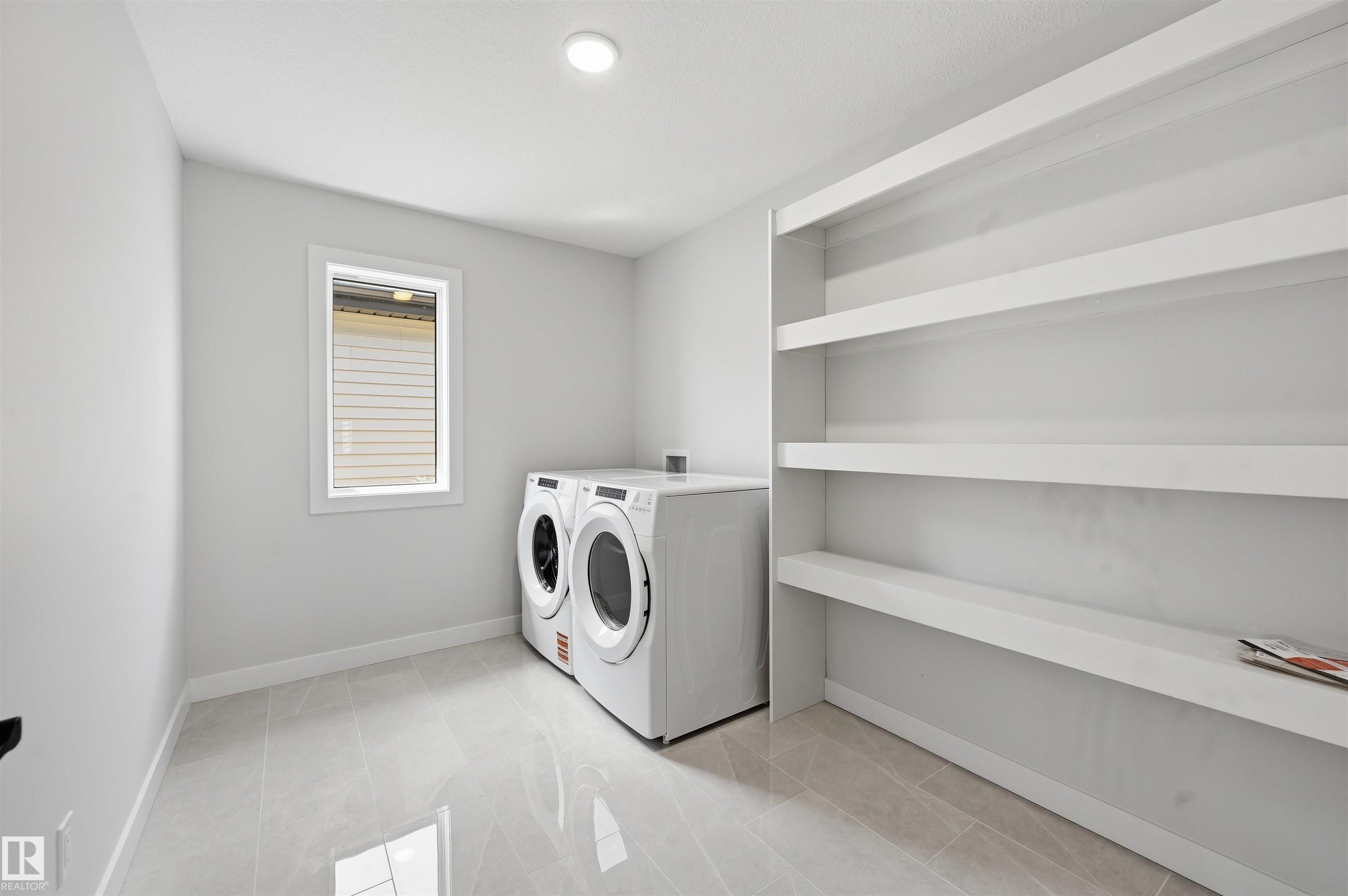 https://zimg.paragon.ice.com/ParagonImages/Property/PM/RAE/225412155/33/0/0/311430f7cf69024570bfb551adbd717a/1/3eb77a39bc69f362efd20fe68b62d480/225412155-23A5AEA1-C653-4E13-A0FE-95E31A0BB316.JPG