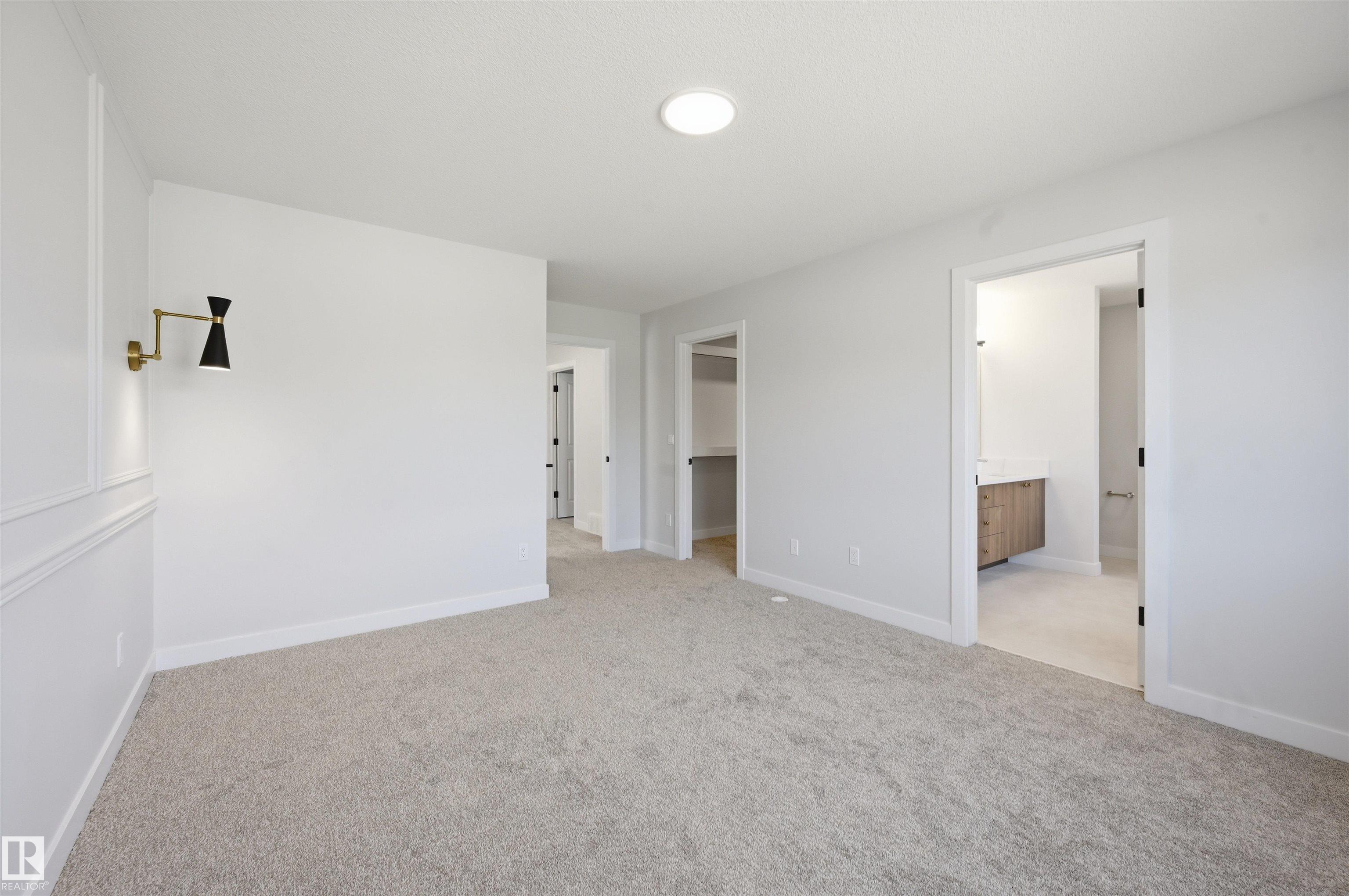 https://zimg.paragon.ice.com/ParagonImages/Property/PM/RAE/225412155/37/0/0/82d1eaa5e7cd6a0c4388a3fab792f624/1/3eb77a39bc69f362efd20fe68b62d480/225412155-0AF2A9B1-6B05-4ED8-913D-4677DFC03D2B.JPG