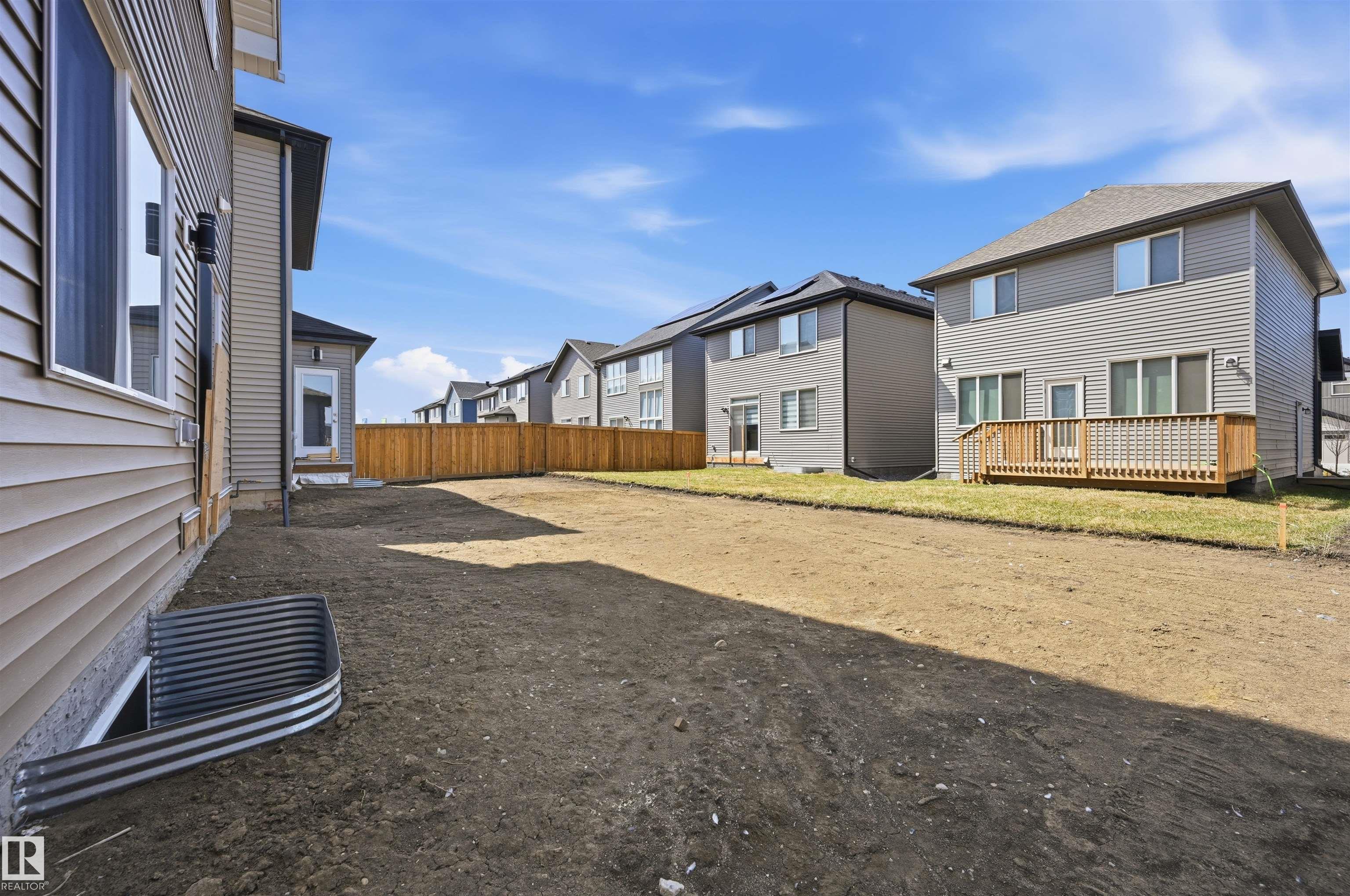 https://zimg.paragon.ice.com/ParagonImages/Property/PM/RAE/225412155/46/0/0/8a7dba672b478c79a576f416acd8dae0/1/3eb77a39bc69f362efd20fe68b62d480/225412155-1C2105DA-A8FC-4528-93C0-569C80F3E226.JPG