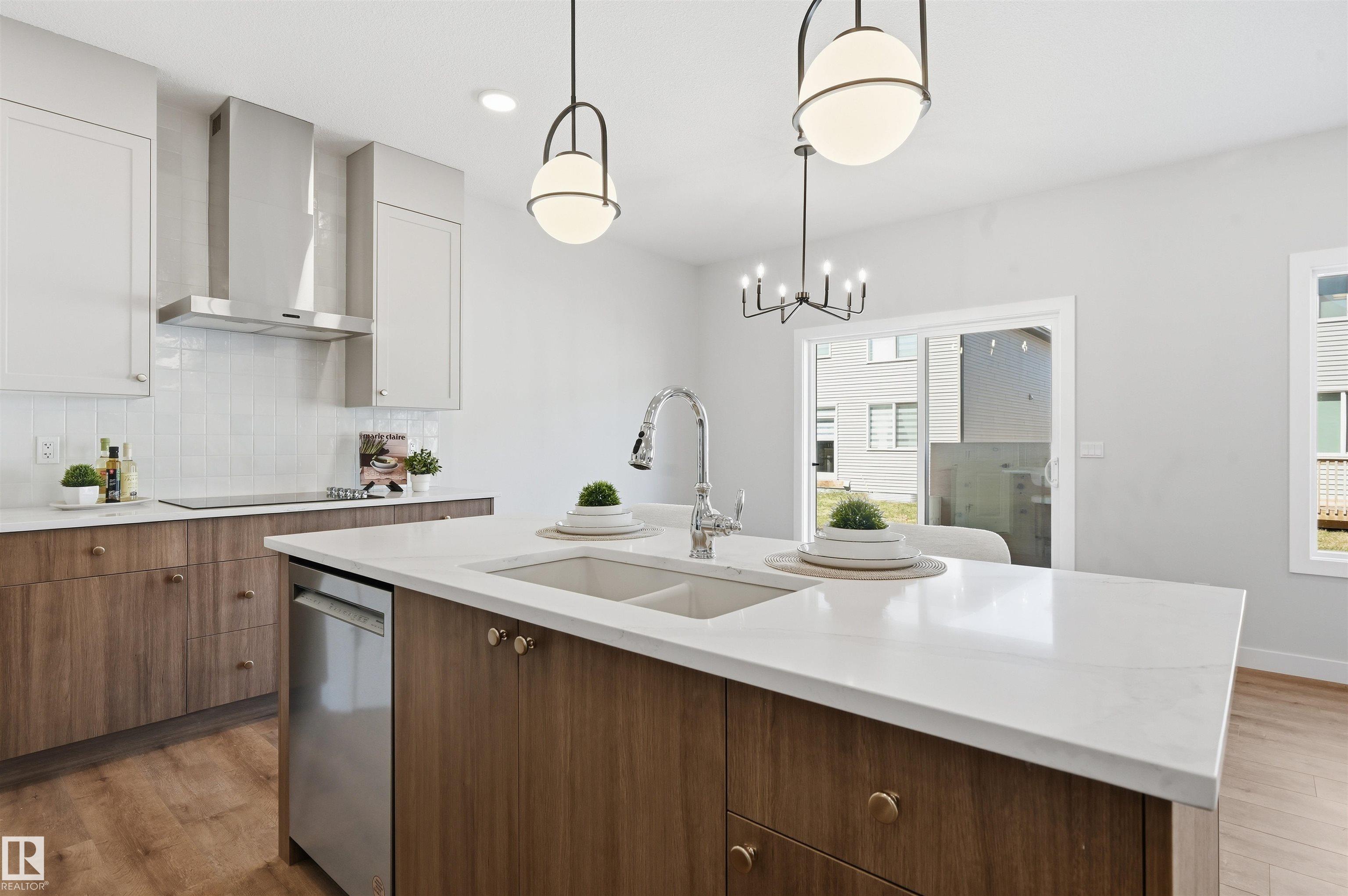 https://zimg.paragon.ice.com/ParagonImages/Property/PM/RAE/225412155/5/0/0/916bf02a38f2fa300c5dbfa79db28505/1/3eb77a39bc69f362efd20fe68b62d480/225412155-899B62BC-7FA5-4C74-8FFE-860B5D777E06.JPG