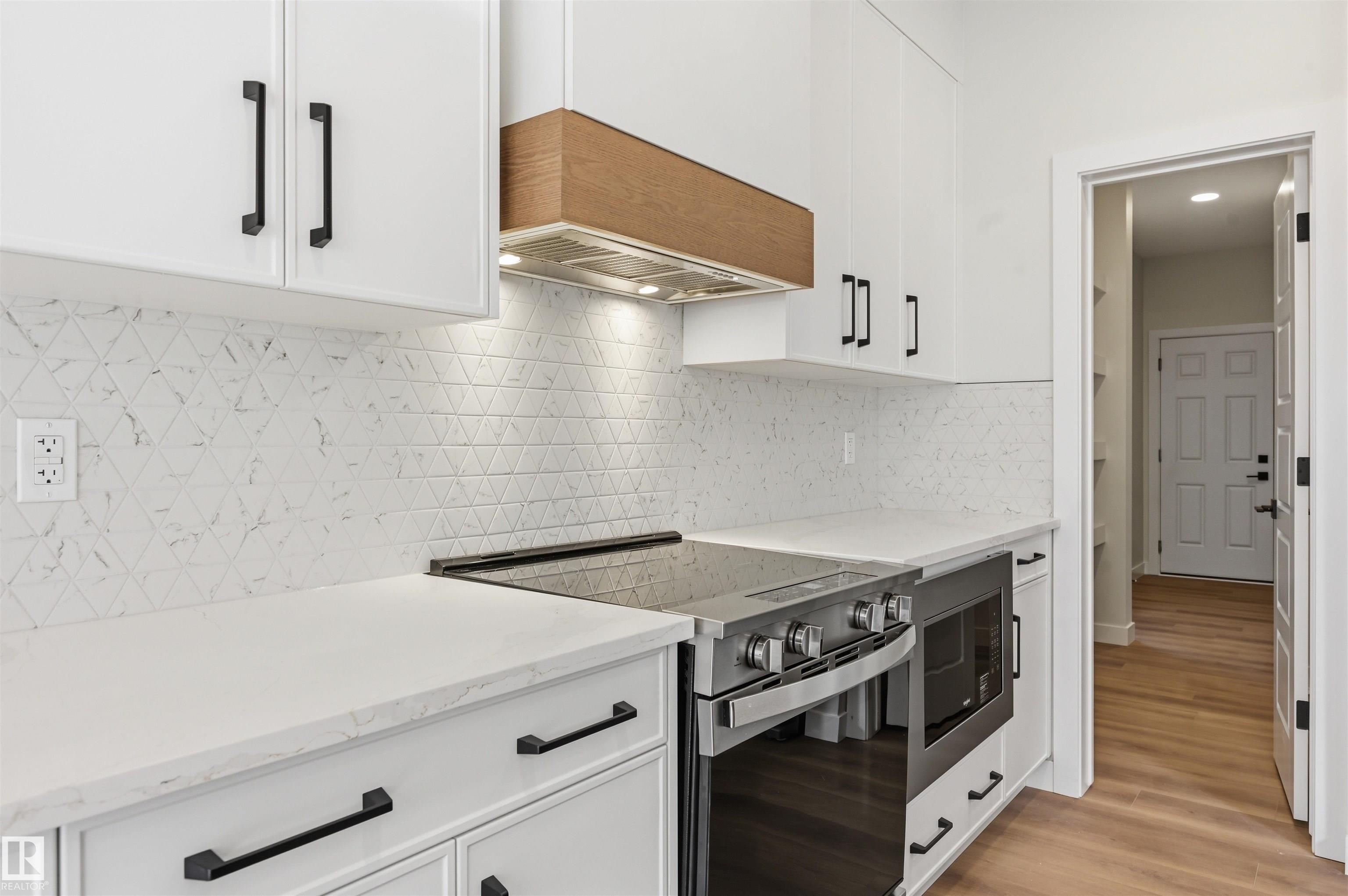 https://zimg.paragon.ice.com/ParagonImages/Property/PM/RAE/225412156/11/0/0/cce53d3d2f4af6545fbed44f4912e8a2/1/e0a4f7f2aa498a57d29961d1055649a6/225412156-19A1699F-5C49-45B8-AB62-65B36FC0B66D.JPG