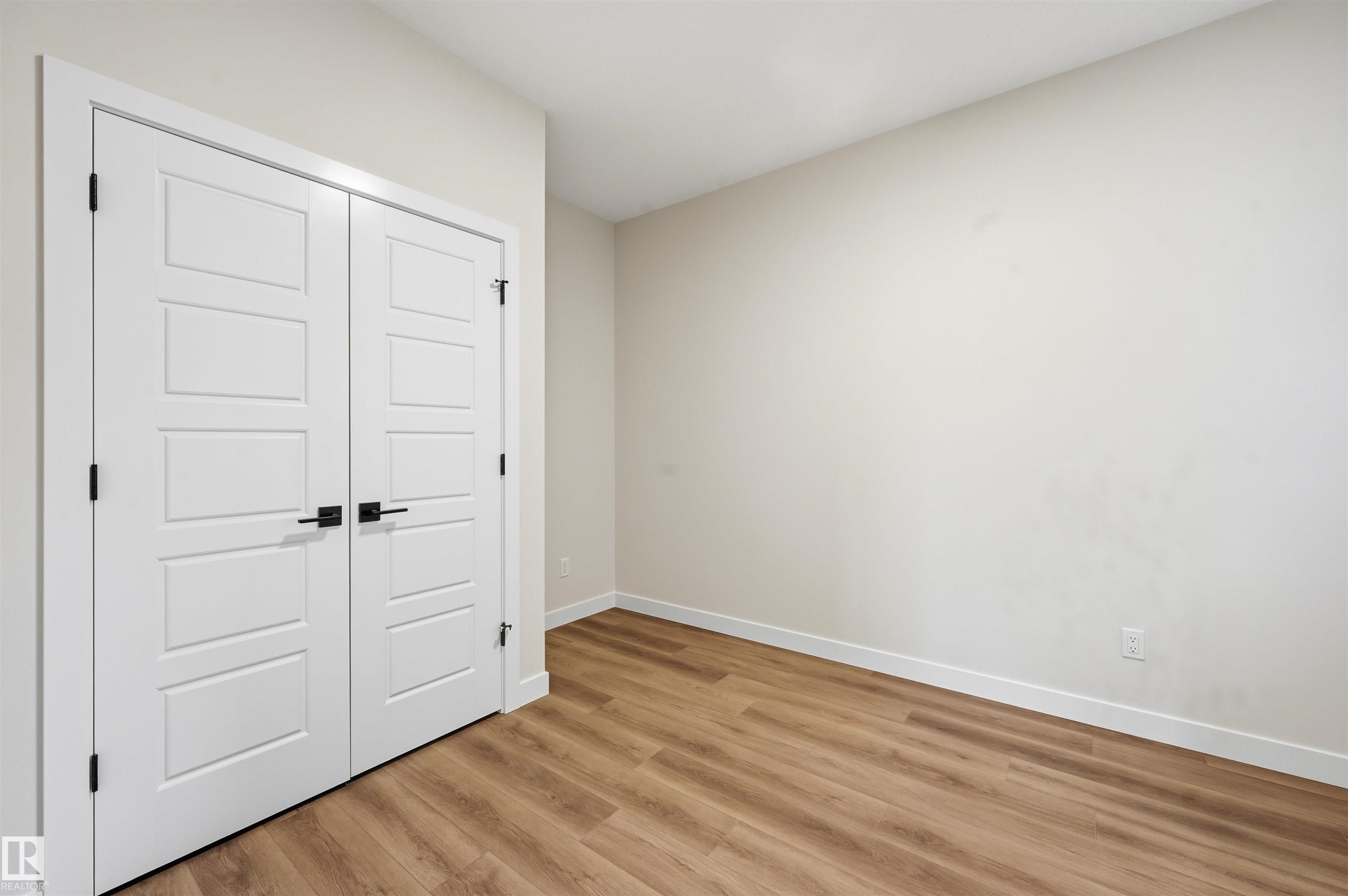 https://zimg.paragon.ice.com/ParagonImages/Property/PM/RAE/225412156/18/0/0/b9e945e4a753dfd93a6d7631fec0b747/1/e0a4f7f2aa498a57d29961d1055649a6/225412156-CC5EC425-B832-4030-9E93-663D1815D5C6.JPG