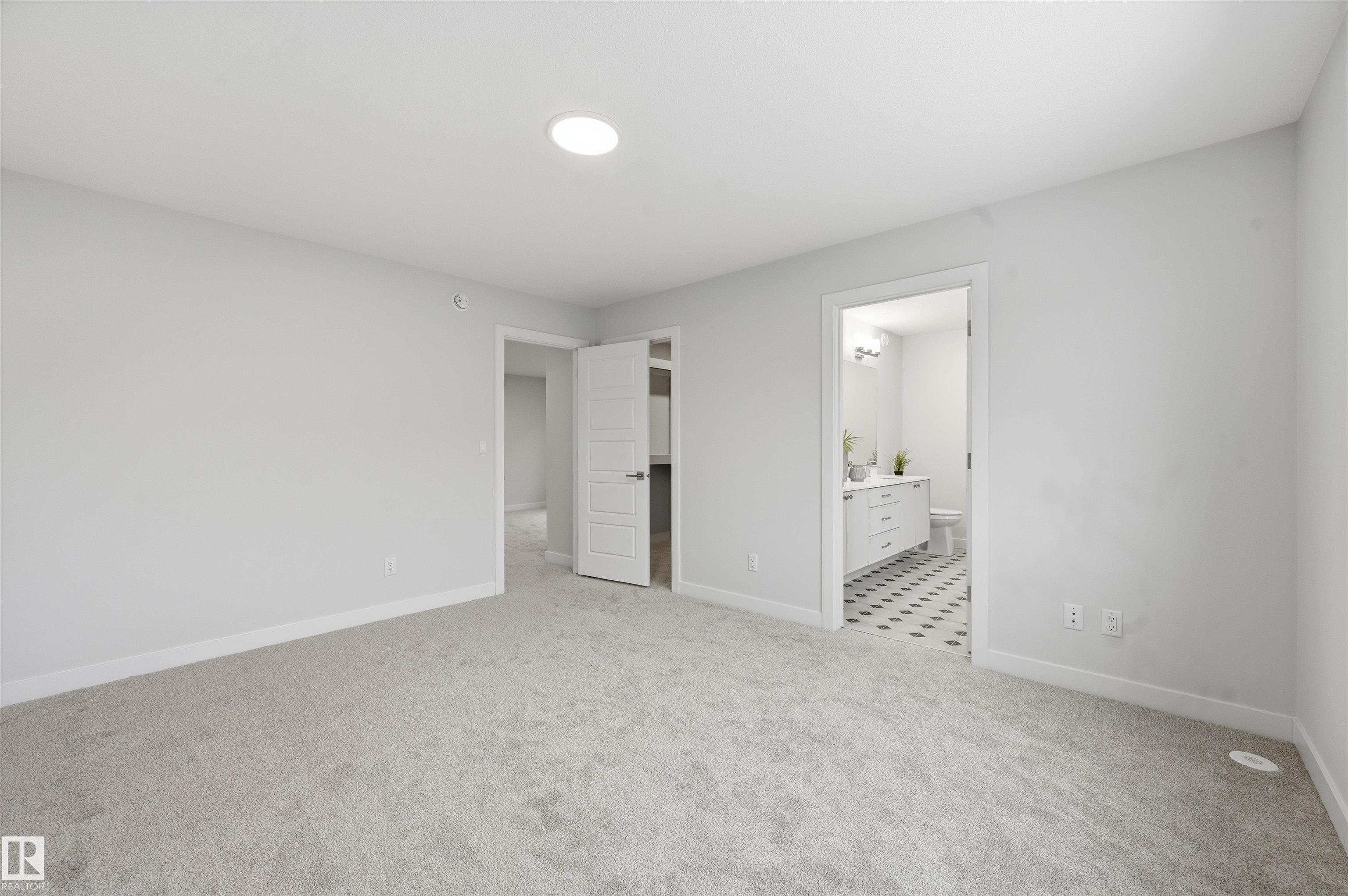 https://zimg.paragon.ice.com/ParagonImages/Property/PM/RAE/225412158/31/0/0/d446d661630b6c2c042e49b0bd65cf1c/1/d10338b5c51151324c1e5110d5307050/225412158-AB2A68CD-C9F4-45FF-A109-AB917D505F8A.JPG