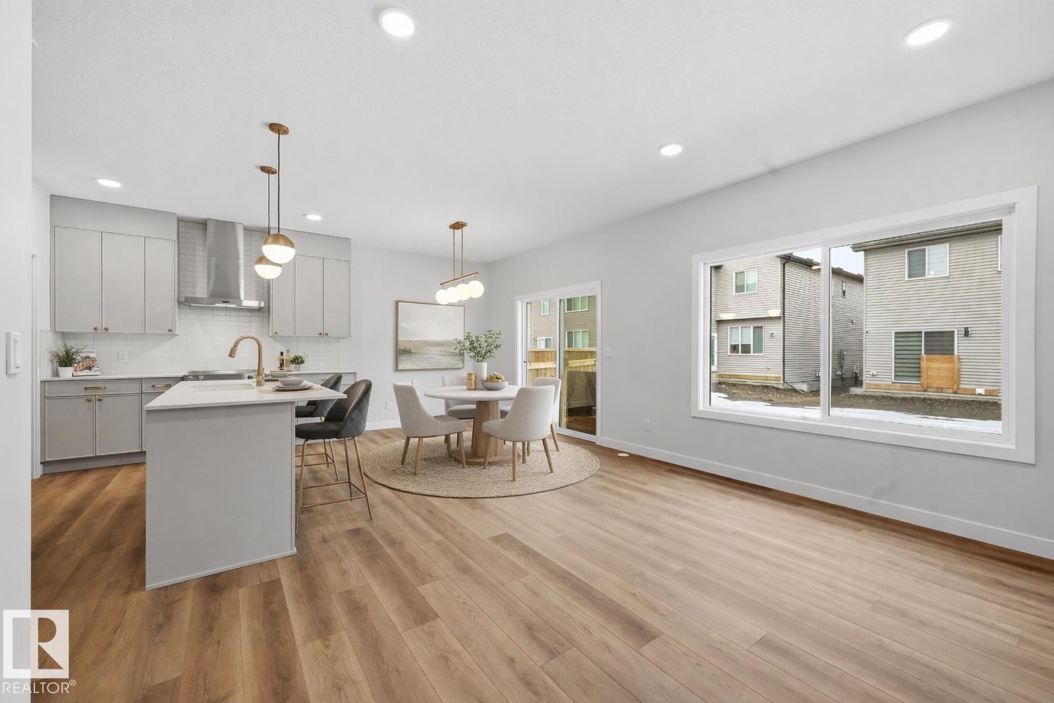 https://zimg.paragon.ice.com/ParagonImages/Property/PM/RAE/225412158/6/0/0/f7ac8b8d9cd1ea82be6592463eef6094/1/d10338b5c51151324c1e5110d5307050/225412158-BA38ABAF-32DA-4272-B3C2-CE21387A36A0.JPG