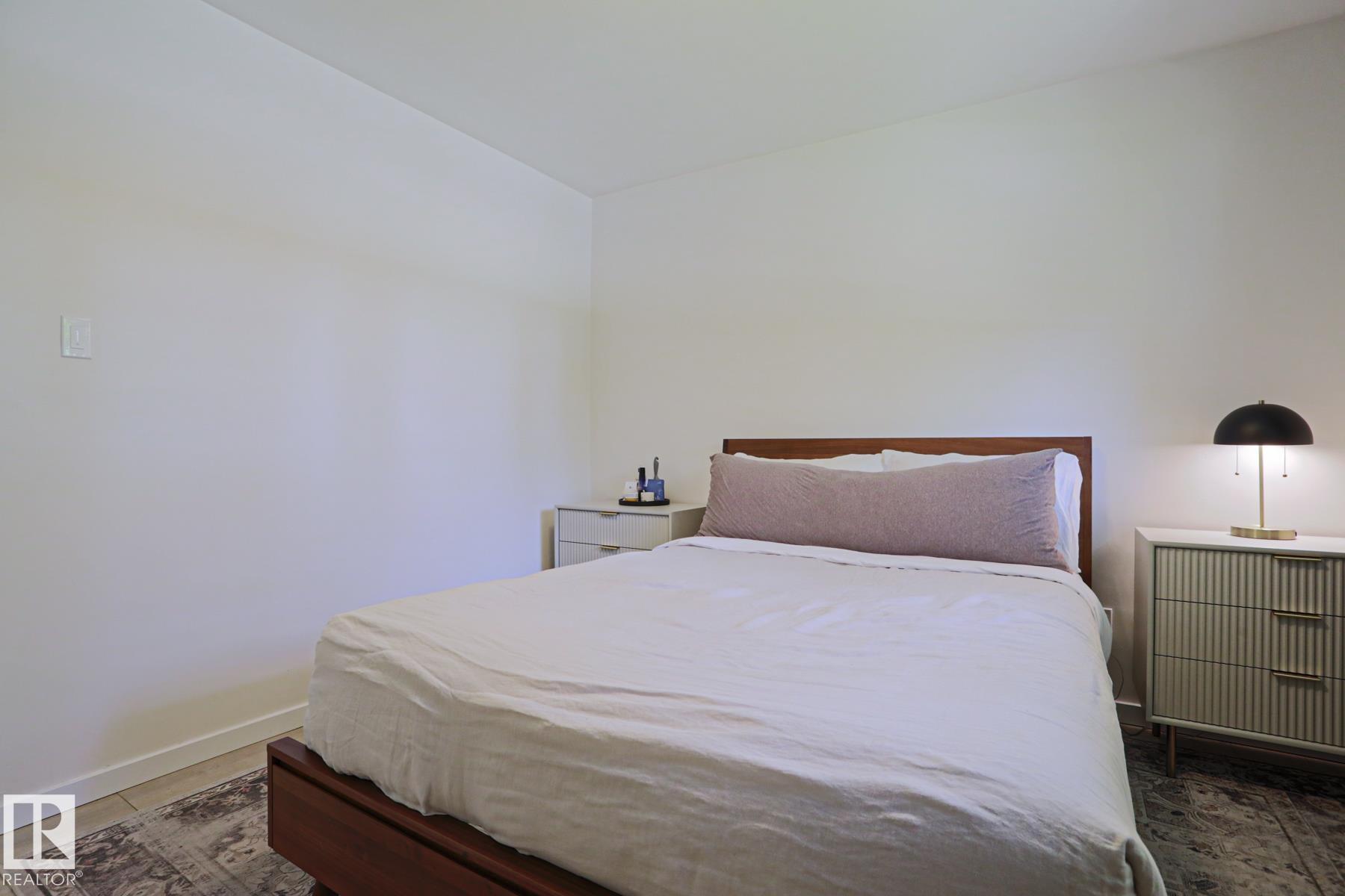 Photo 12 at 11142 51 Street NW, Highlands, Edmonton