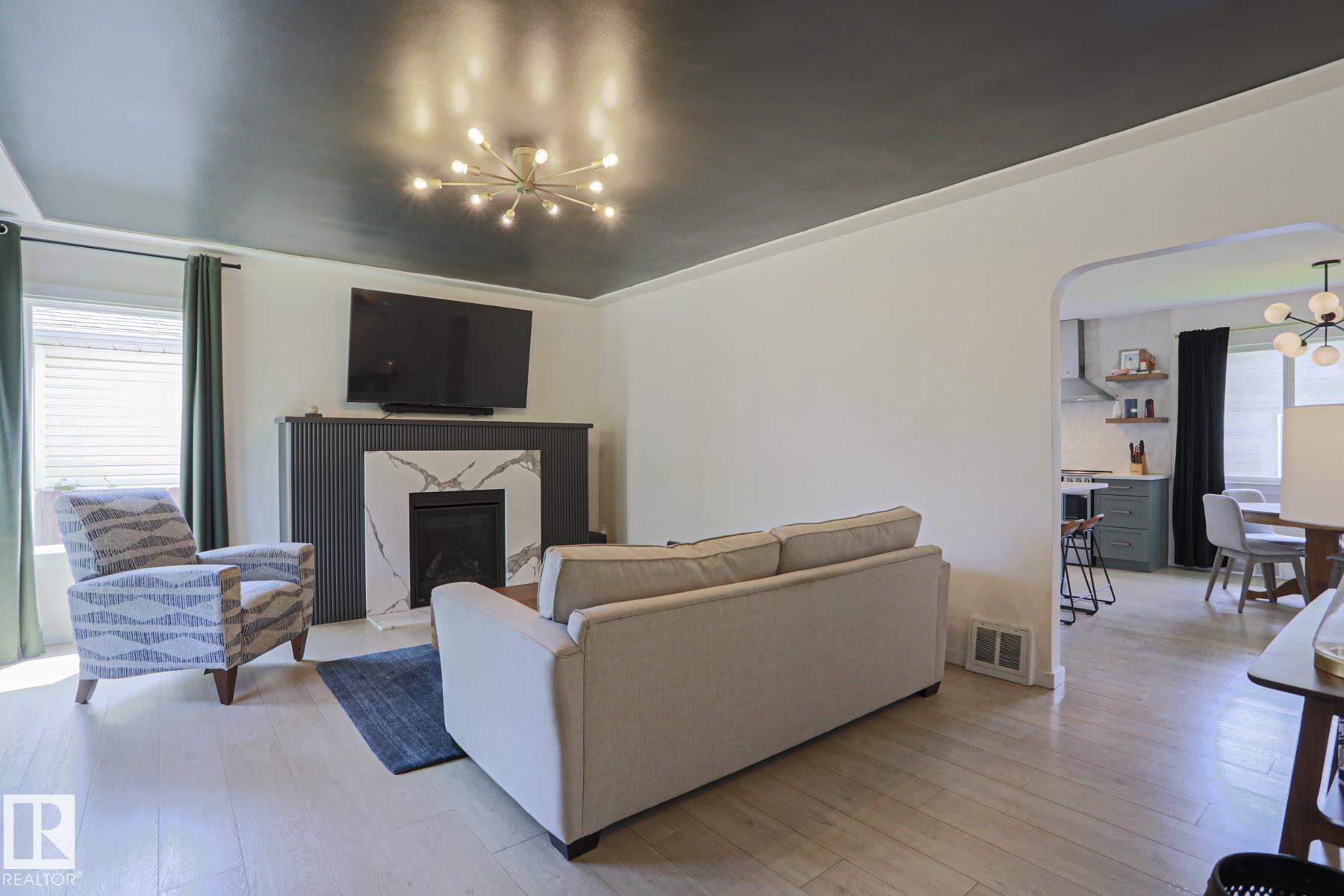 11142 51 Street NW, Highlands, Edmonton