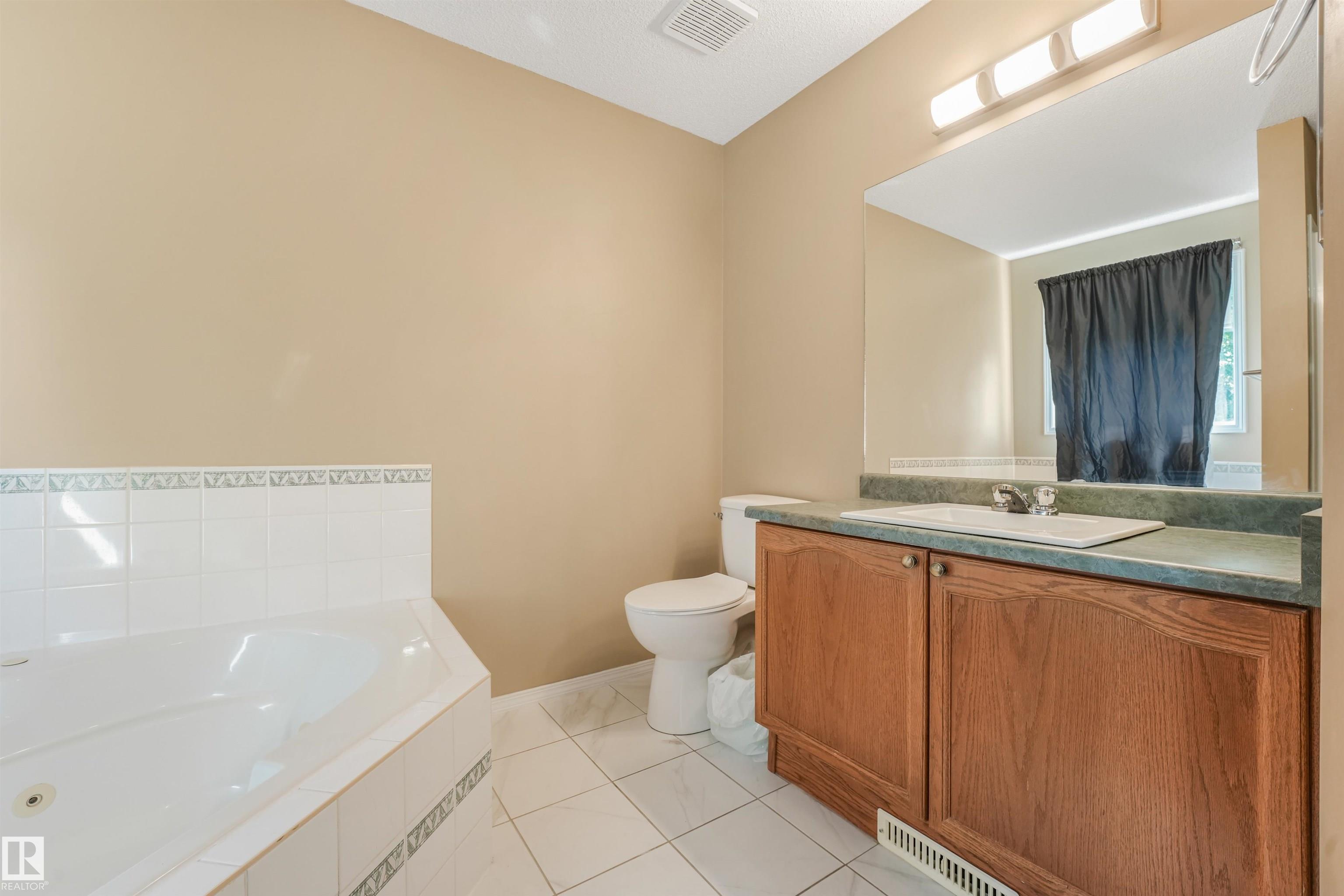 Photo 19 at 19 - 15215 126 Street NW, Baranow, Edmonton