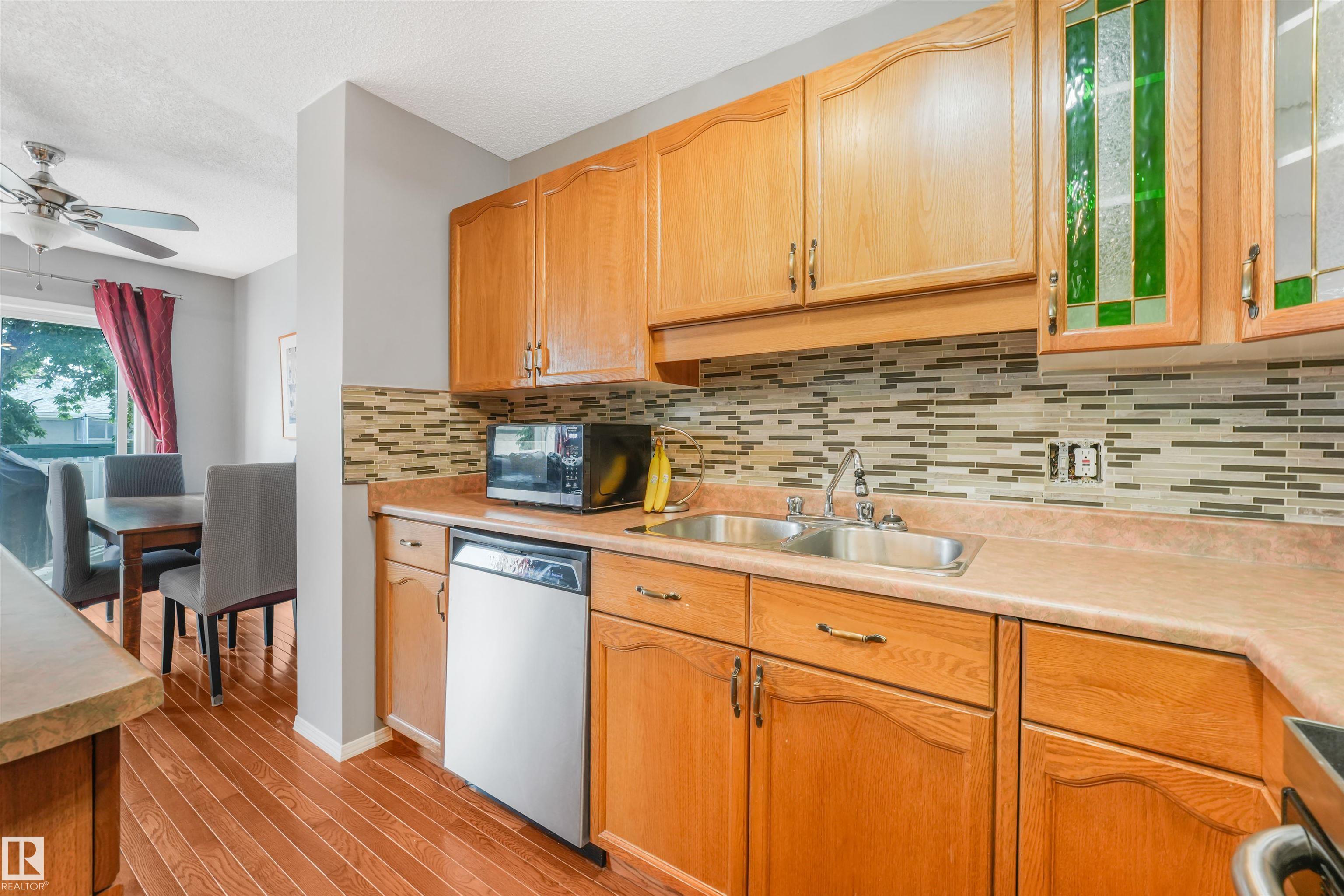 Photo 9 at 19 - 15215 126 Street NW, Baranow, Edmonton