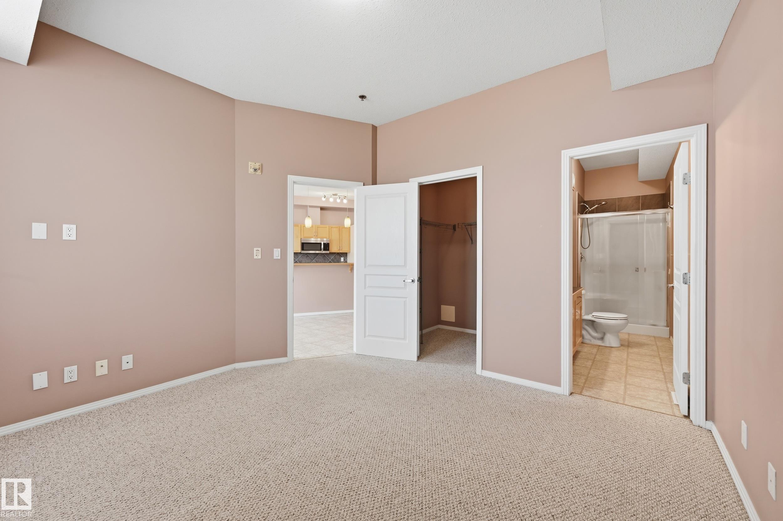 https://zimg.paragon.ice.com/ParagonImages/Property/PM/RAE/225412205/20/0/0/ef6ef1fe5ffb35a954a7d7c0c5f9fcae/1/482da28433db10ec2348de611d00078a/225412205-b130f26e-2427-486b-a8fe-ce109c0cc68a.JPG