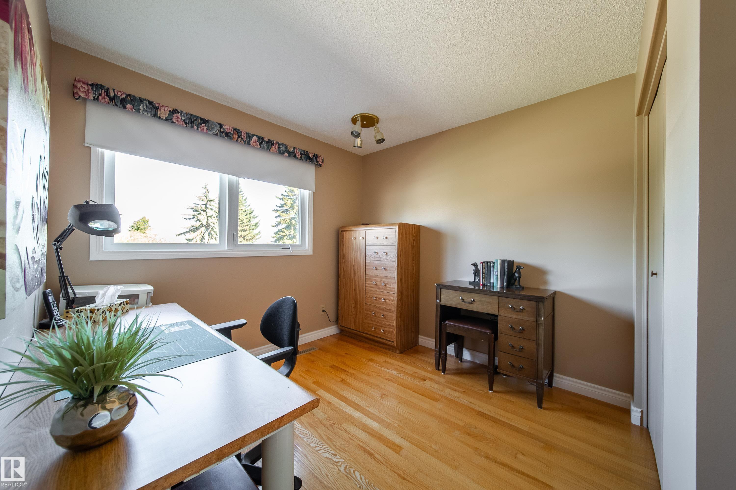 Photo 27 at 205 Manor Court NW, Mills Haven, Sherwood Park