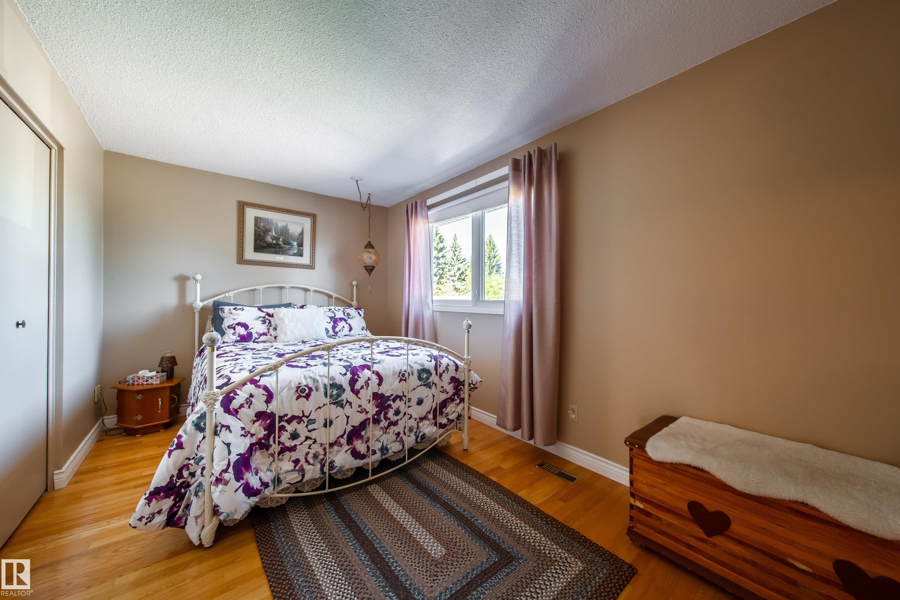 Photo 28 at 205 Manor Court NW, Mills Haven, Sherwood Park