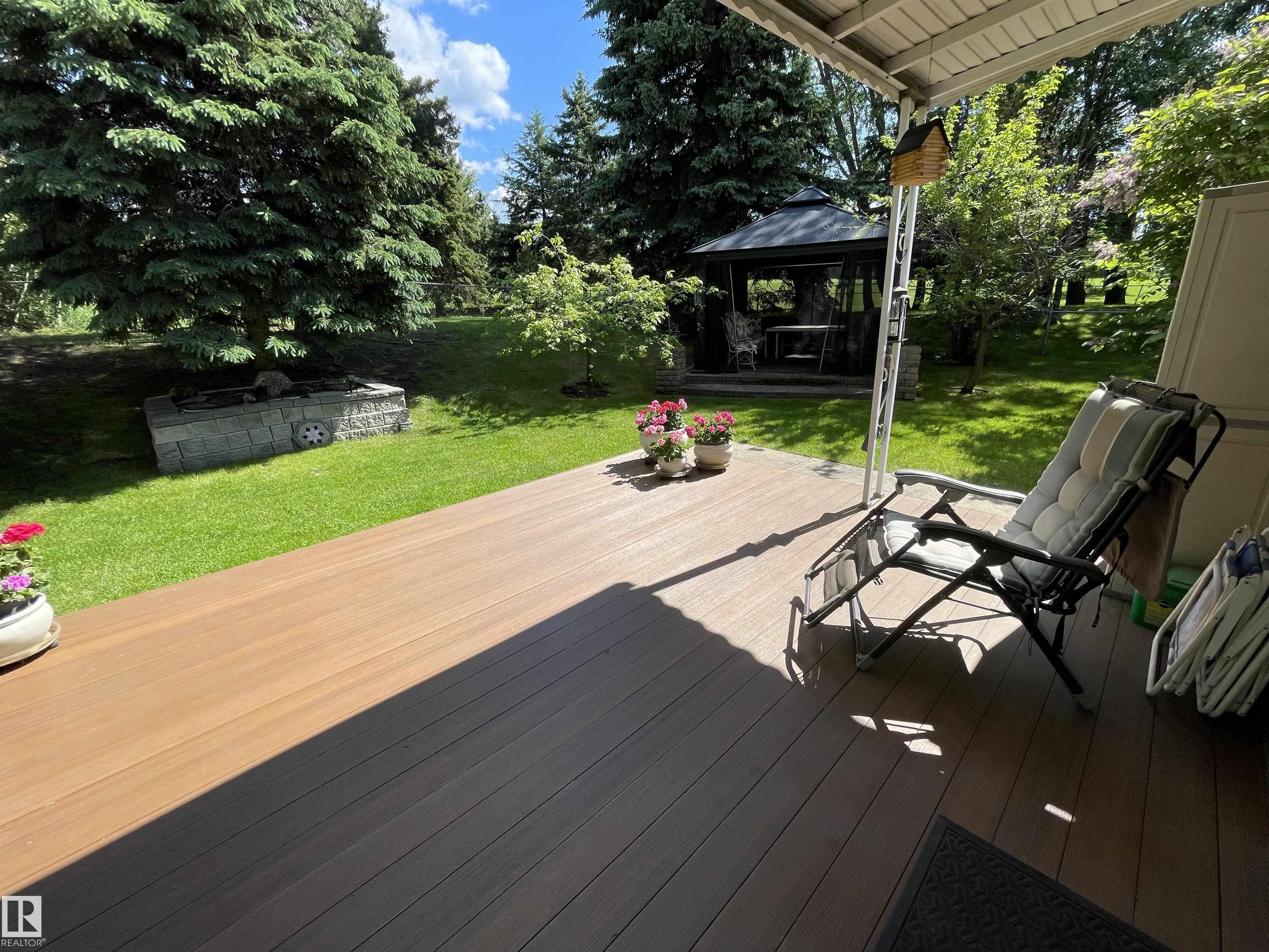 Photo 38 at 205 Manor Court NW, Mills Haven, Sherwood Park