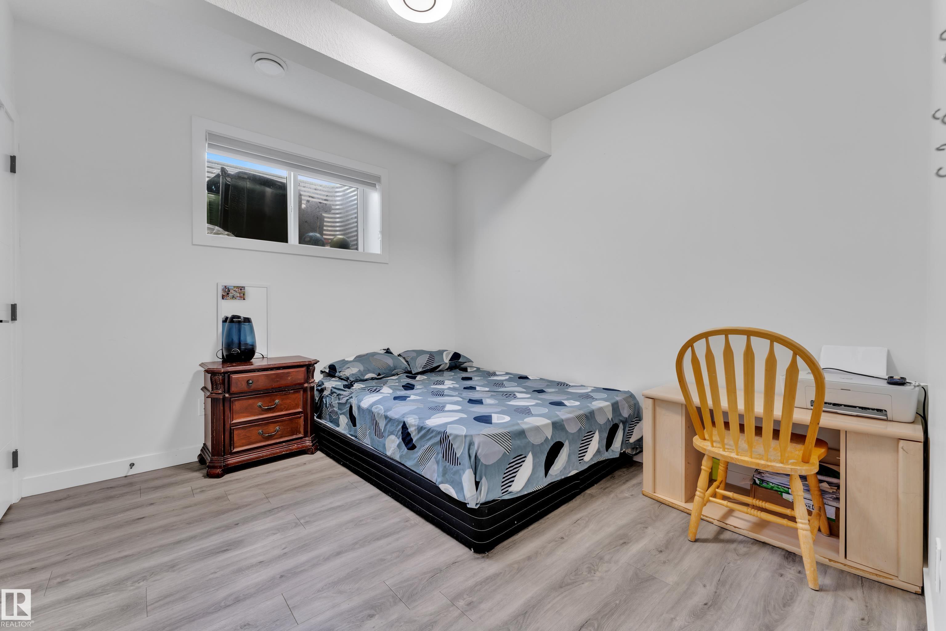 https://zimg.paragon.ice.com/ParagonImages/Property/PM/RAE/225412230/48/0/0/9f0d03e36853ff26d290c445f61a7e7f/1/822c35fd588afbeadf4a7b1f95f02f74/225412230-0DB2D94E-1491-4B7C-9C76-DA28F13C7800.JPG