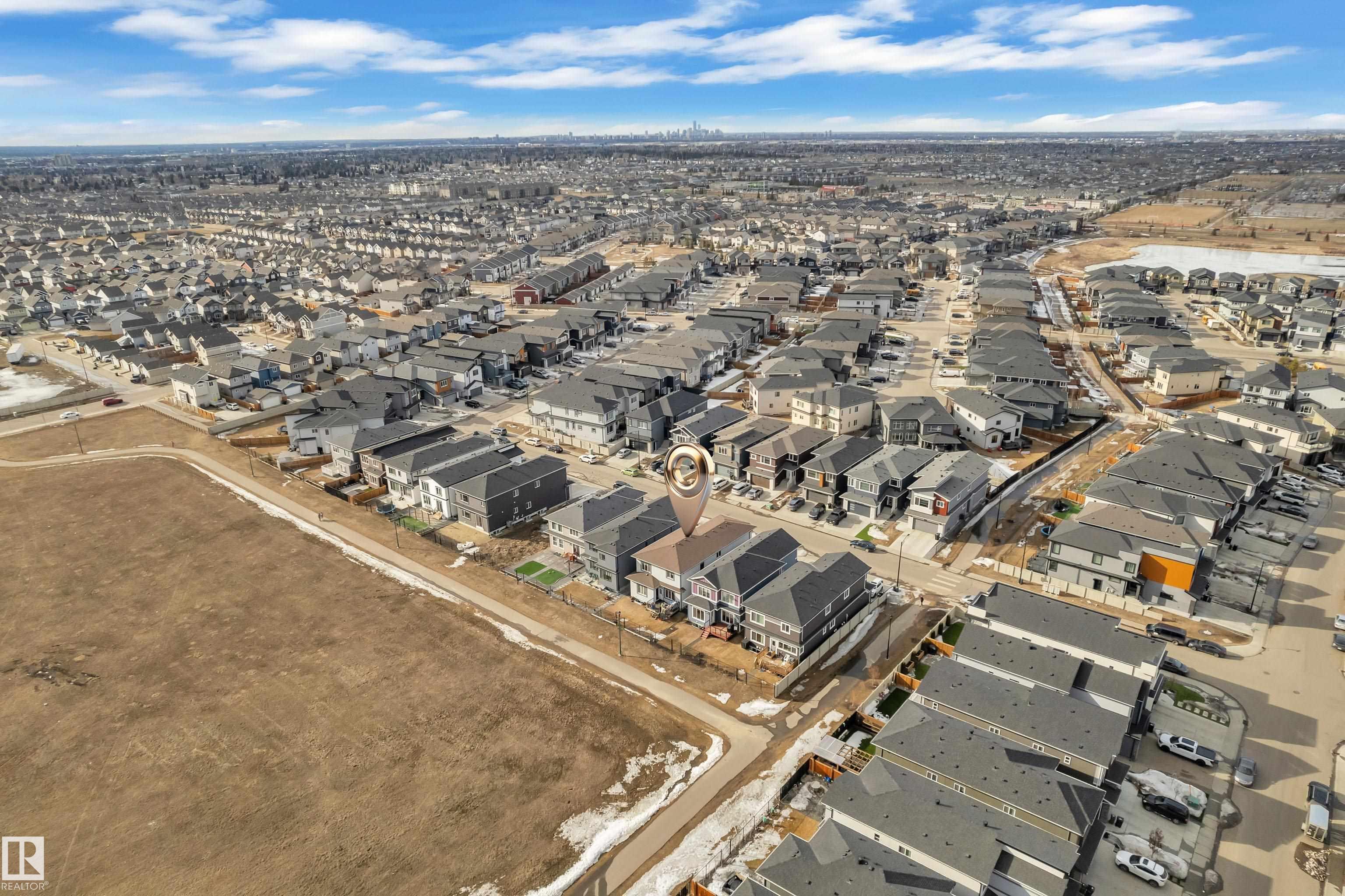 https://zimg.paragon.ice.com/ParagonImages/Property/PM/RAE/225412230/55/0/0/c706064564873717adf6a11ffebb05c9/1/822c35fd588afbeadf4a7b1f95f02f74/225412230-C321CB9E-34D2-40F2-A54B-4046D25E1097.JPG
