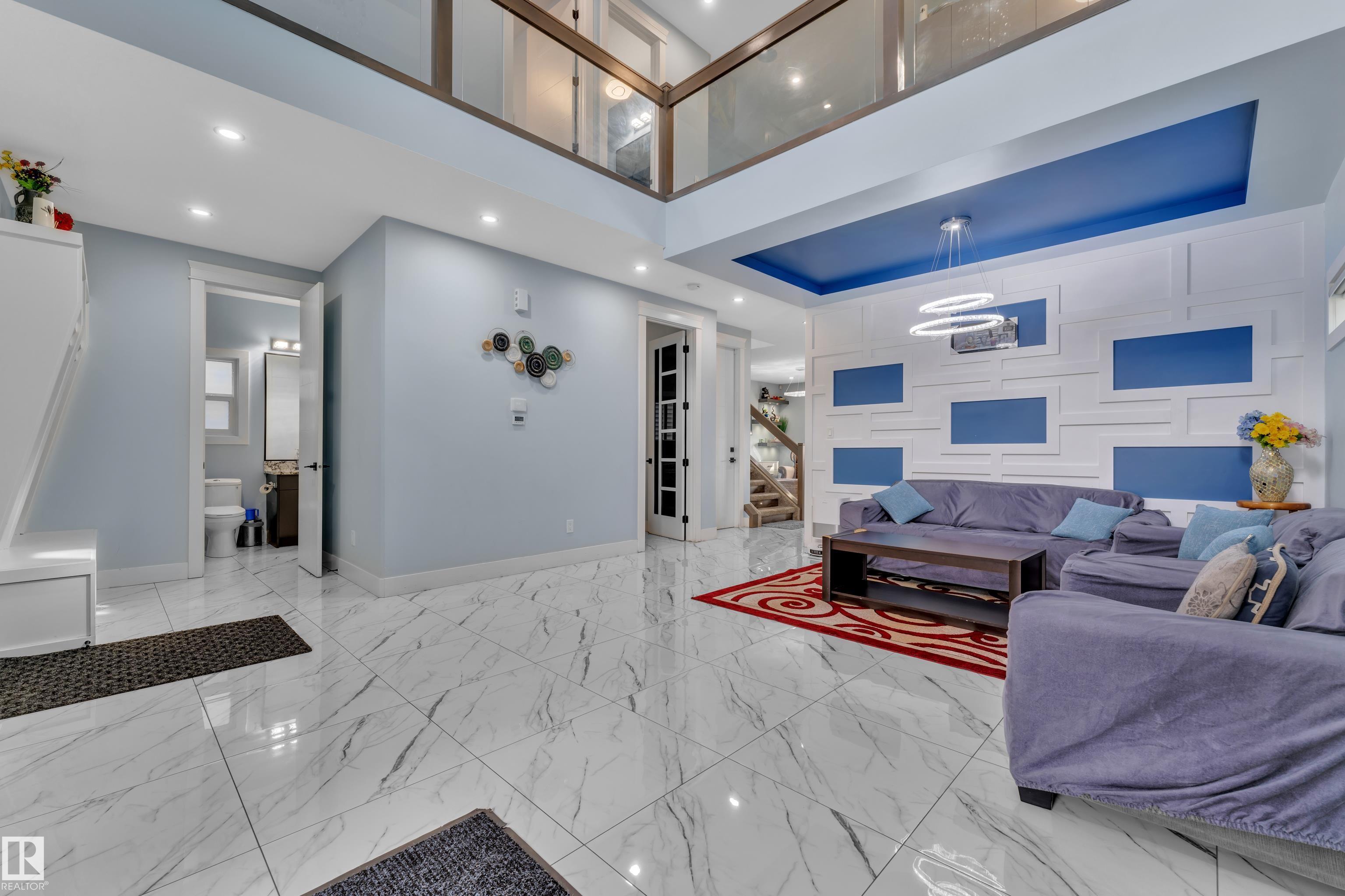 https://zimg.paragon.ice.com/ParagonImages/Property/PM/RAE/225412230/7/0/0/83d9162f772d0a9dfb59d81bcd74b83d/1/822c35fd588afbeadf4a7b1f95f02f74/225412230-991235BC-D1D7-436F-B433-41D724EC37A4.JPG