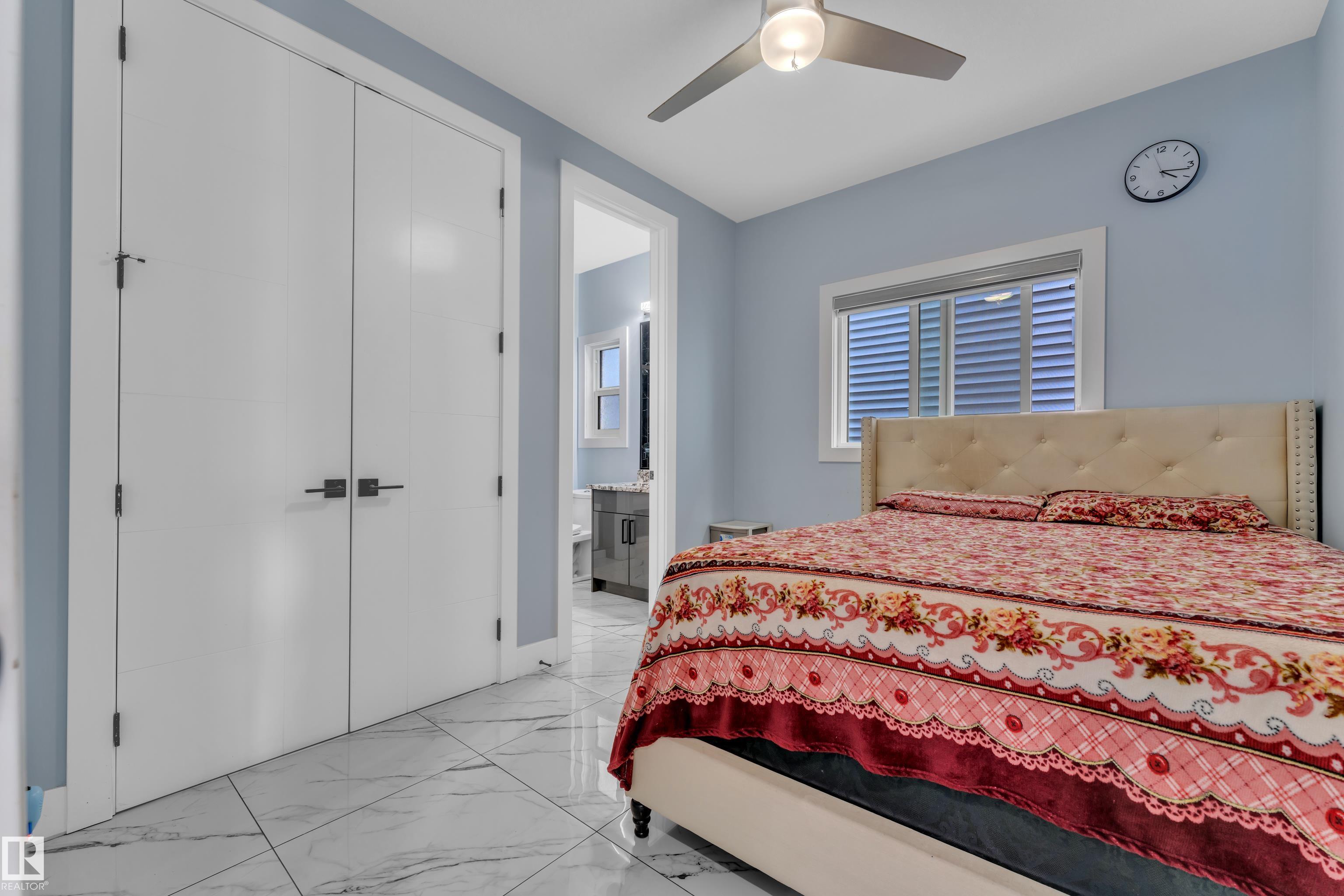 https://zimg.paragon.ice.com/ParagonImages/Property/PM/RAE/225412230/9/0/0/6e8594597a04472a1b0bcb88c3b2e155/1/822c35fd588afbeadf4a7b1f95f02f74/225412230-368113B8-B4C1-4B82-A257-83337885AB37.JPG