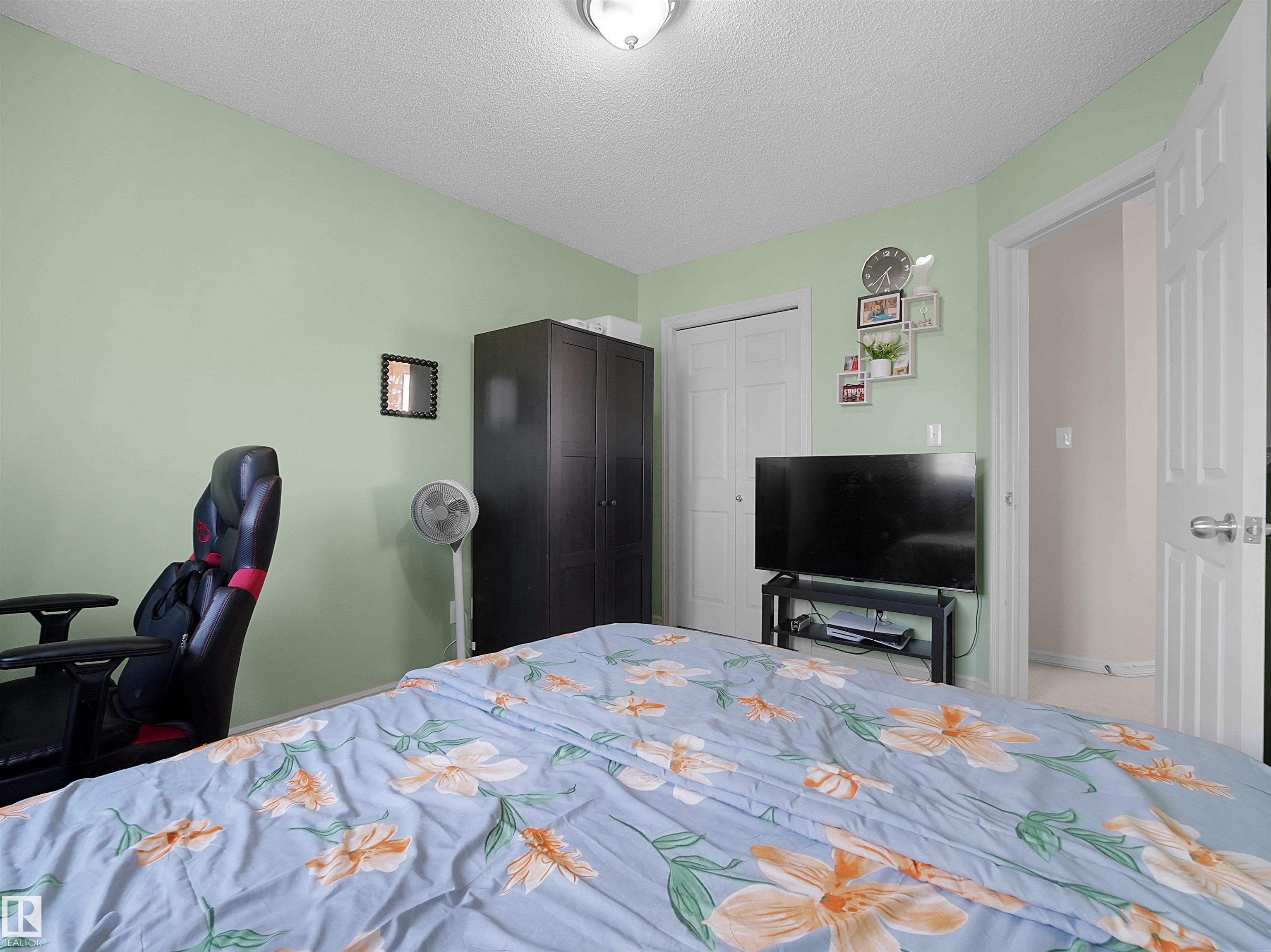 https://zimg.paragon.ice.com/ParagonImages/Property/PM/RAE/225412253/24/0/0/a74c23a681906f7f9fff02417410052f/1/61e4706b251374cb9b4b816f0bcbaa88/225412253-41bda664-899d-4533-b961-9077f8270a9f.JPG