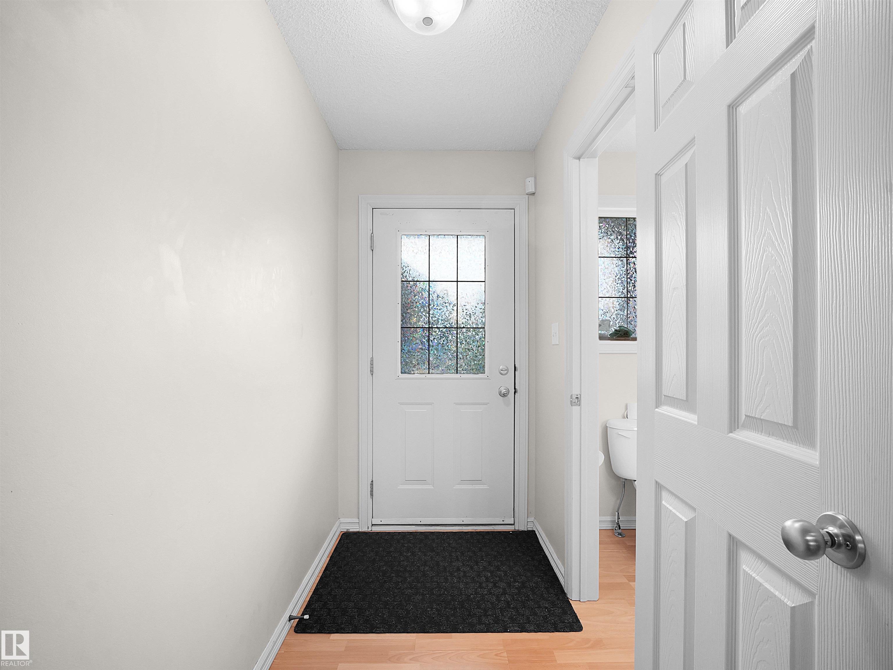 https://zimg.paragon.ice.com/ParagonImages/Property/PM/RAE/225412253/9/0/0/4f50269ea12bb7b52e16da91c350247c/1/61e4706b251374cb9b4b816f0bcbaa88/225412253-0a5bfbde-ca8a-4acc-a98c-b1a6526b030b.JPG