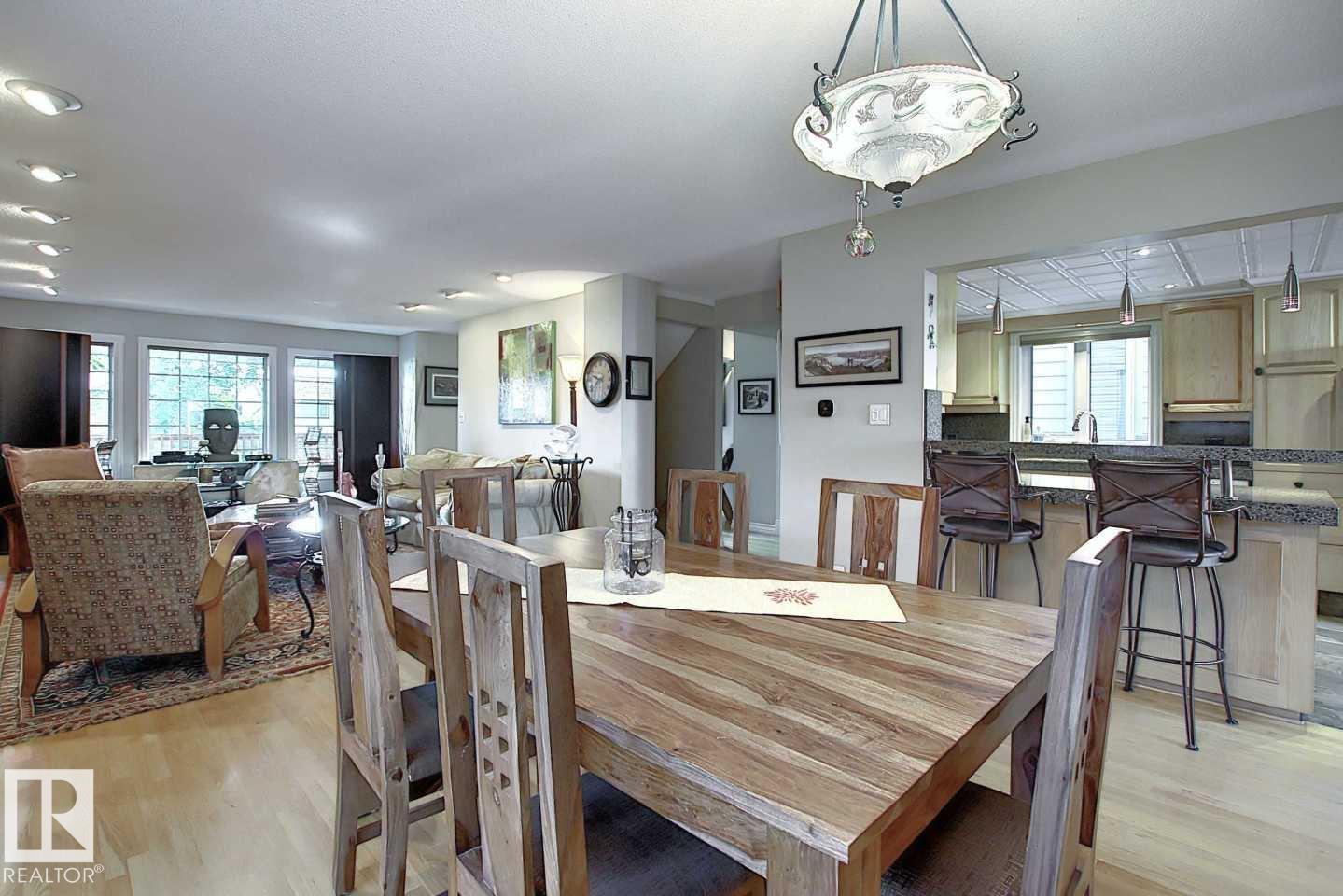 Photo 15 at 11126 52 Street NW, Highlands, Edmonton
