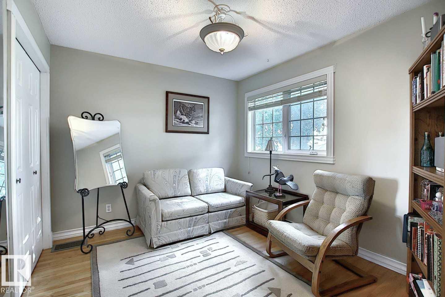 Photo 33 at 11126 52 Street NW, Highlands, Edmonton
