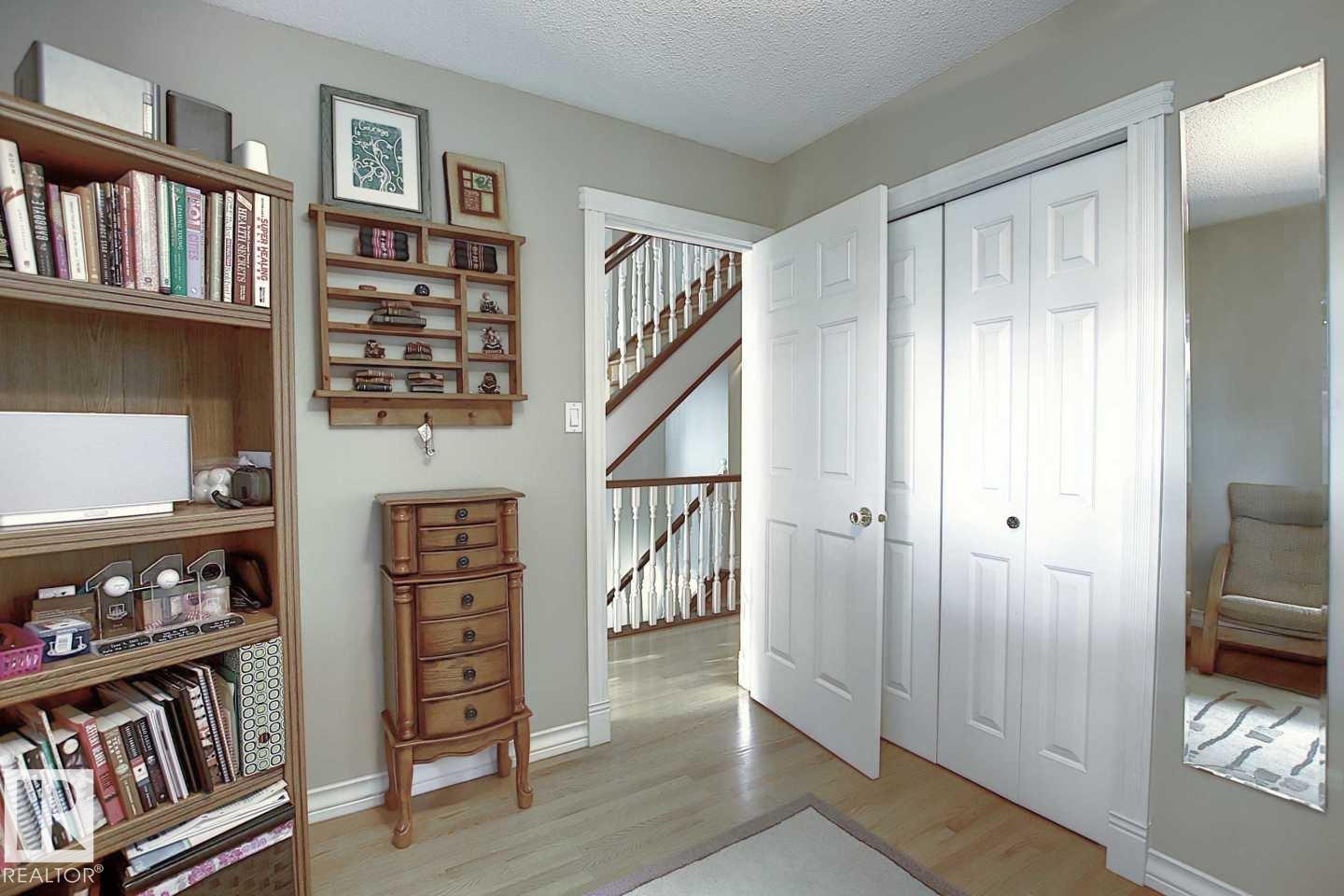 Photo 34 at 11126 52 Street NW, Highlands, Edmonton