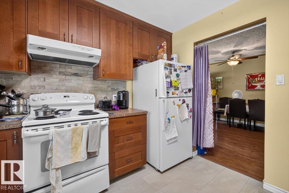 https://zimg.paragon.ice.com/ParagonImages/Property/PM/RAE/225412268/13/0/0/cd32677d058b69b4e3640ce5638dd090/1/c79db04a5c85420f44a53ff616d2eade/225412268-f847da93-c6bc-423c-9159-03484500c950.JPG