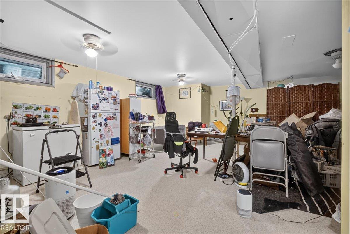 https://zimg.paragon.ice.com/ParagonImages/Property/PM/RAE/225412268/21/0/0/9445f81a351ffa36c8c251c487c18b11/1/c79db04a5c85420f44a53ff616d2eade/225412268-a8cbb3c3-1fd0-47be-8692-12dbf58b002c.JPG