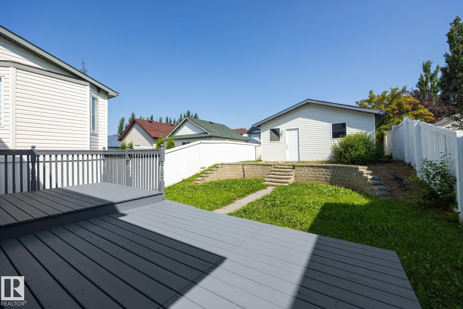 https://zimg.paragon.ice.com/ParagonImages/Property/PM/RAE/225412279/20/0/0/a0f25ce833691faa500caab847115a73/1/c3bbfd4c405d9fc10b72811269ecd02e/225412279-d4a3d04d-ddb2-4196-abeb-9086e2e9a41e.JPG