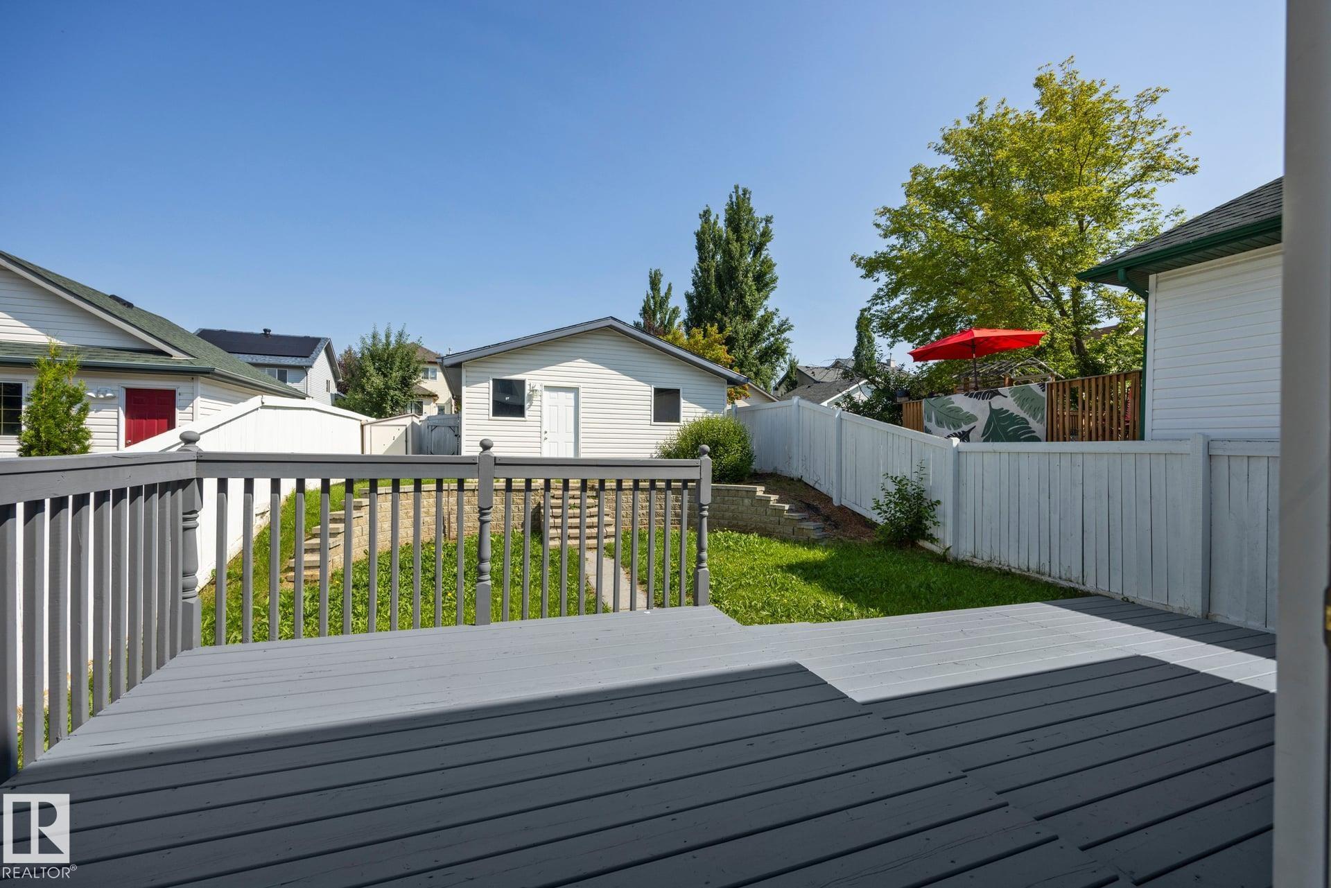 https://zimg.paragon.ice.com/ParagonImages/Property/PM/RAE/225412279/21/0/0/771ac3a4618a407a6ef29bfadcae92c1/1/c3bbfd4c405d9fc10b72811269ecd02e/225412279-7f66a20a-8bbc-4a21-b7bc-04e60fe57f96.JPG