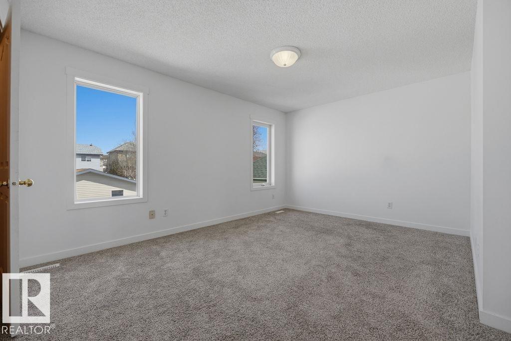 https://zimg.paragon.ice.com/ParagonImages/Property/PM/RAE/225412279/28/0/0/ee8f1bbb4775ba925a7c13d6d9f91568/1/c3bbfd4c405d9fc10b72811269ecd02e/225412279-79180633-b1ea-4811-bba5-76a65a61207c.JPG