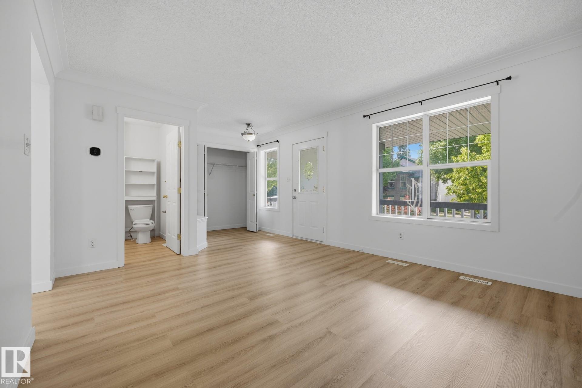 Picture for 2076 TANNER WD NW