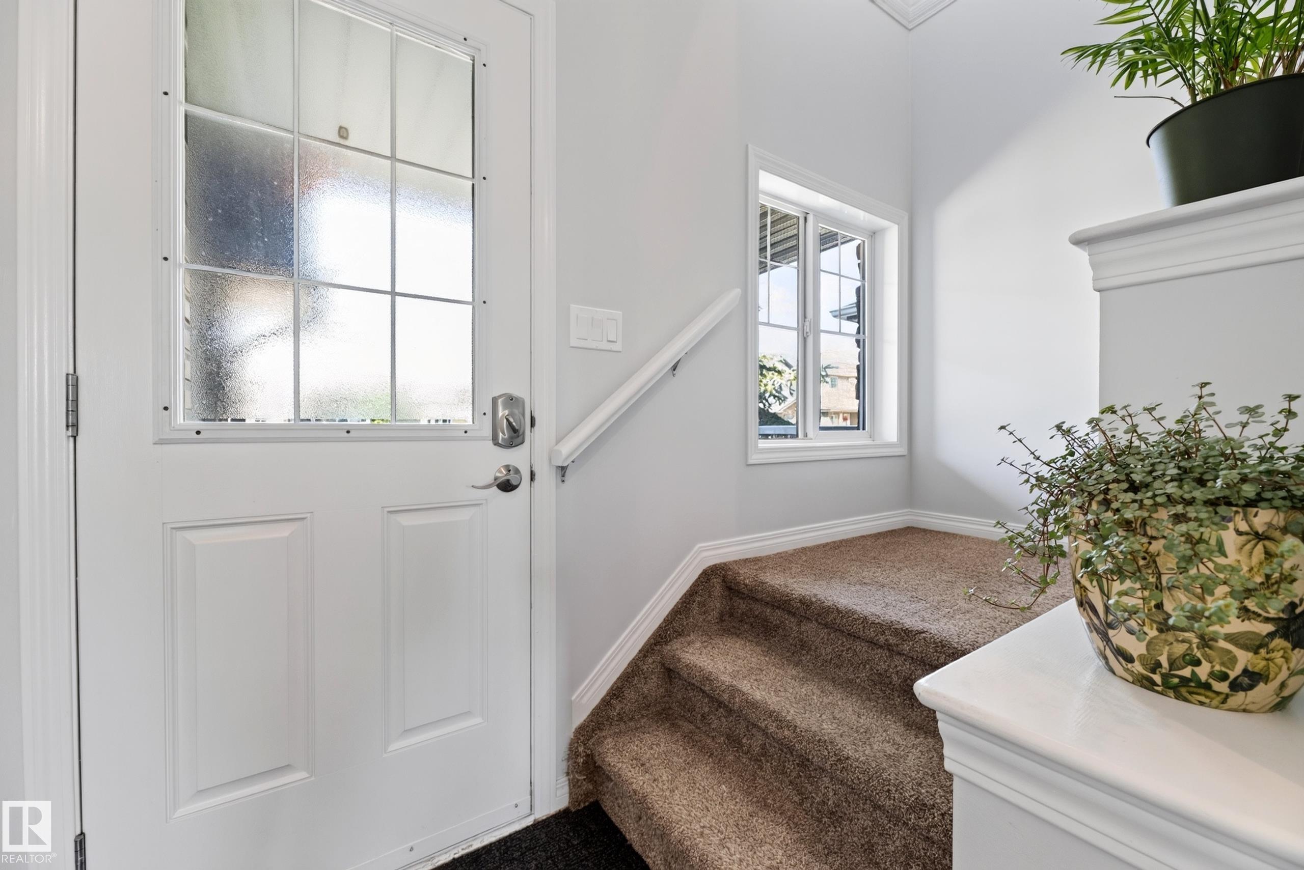6 - 12104 16 Avenue SW, Rutherford, Edmonton