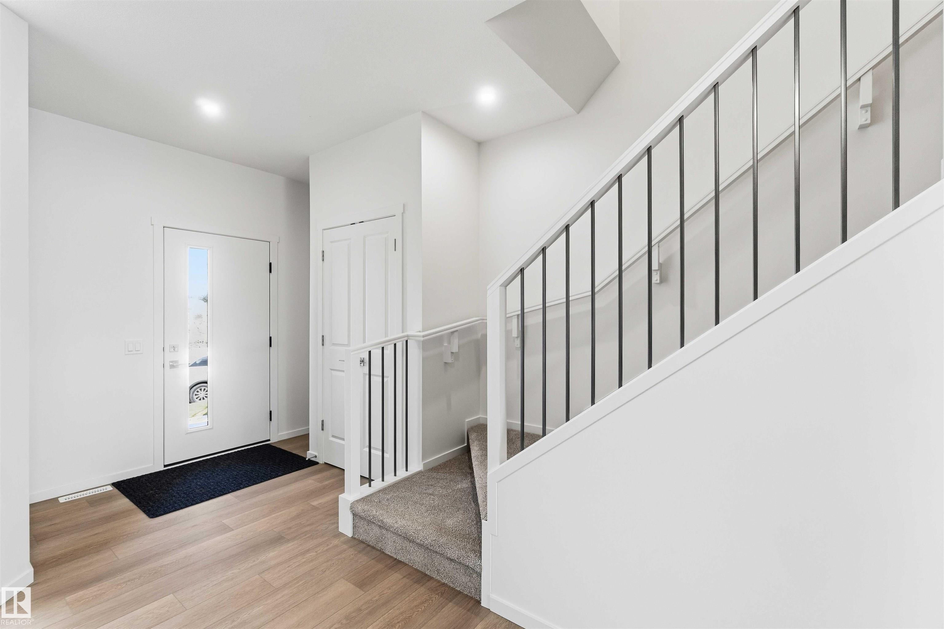 Picture for 223 157 AV NE NE