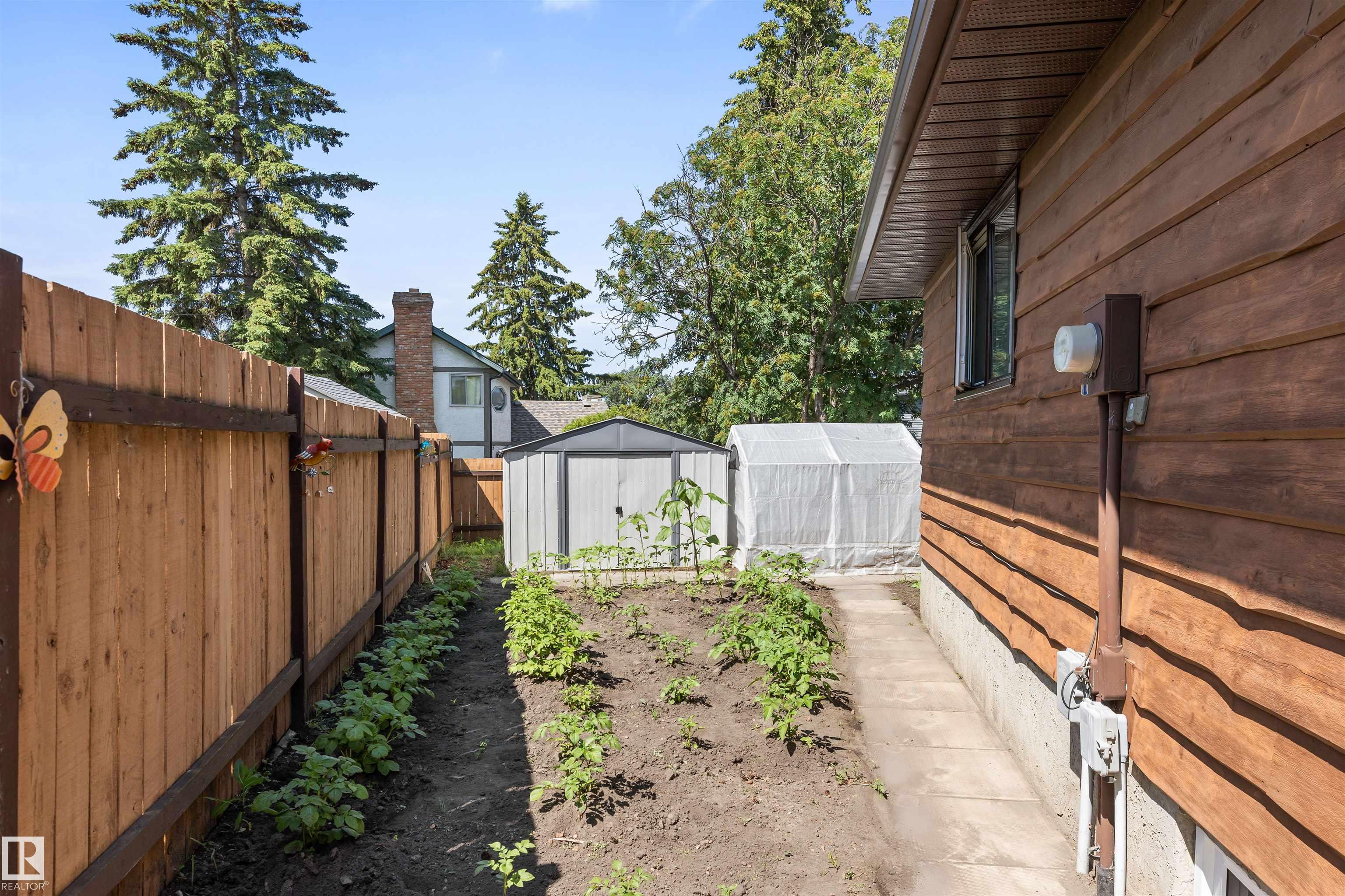 Photo 49 at 318 Grand Meadow Crescent NW, Greenview, Edmonton