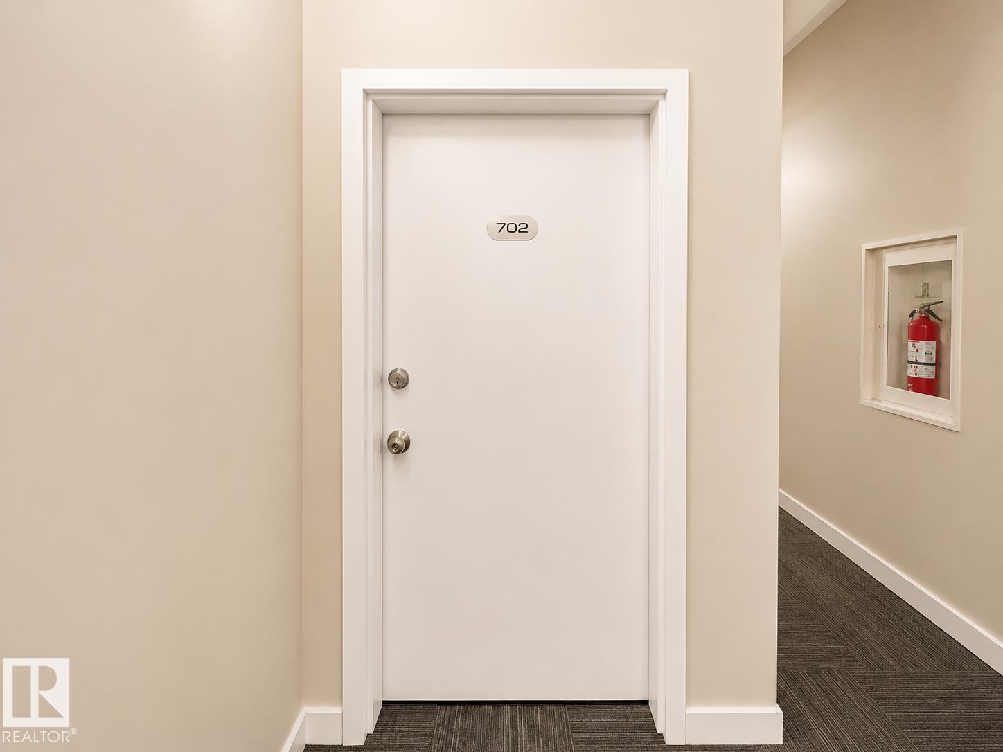 https://zimg.paragon.ice.com/ParagonImages/Property/PM/RAE/225412319/10/0/0/419fb9c612cd1020c425acdb1e6c5ba4/1/a3dcbc0ee9e3019285950939c52c5ca6/225412319-36e4ed4a-4a2f-469f-9c07-3cbeeee4b610.JPG