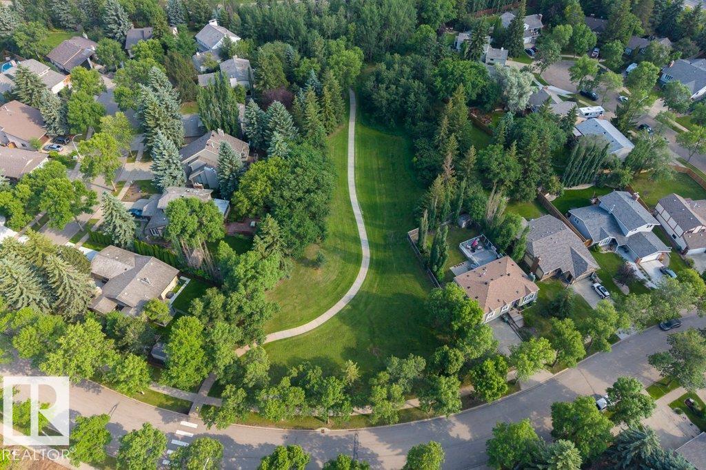 Photo 62 at 7 Whiteoaks Estates, Woodlands, St. Albert