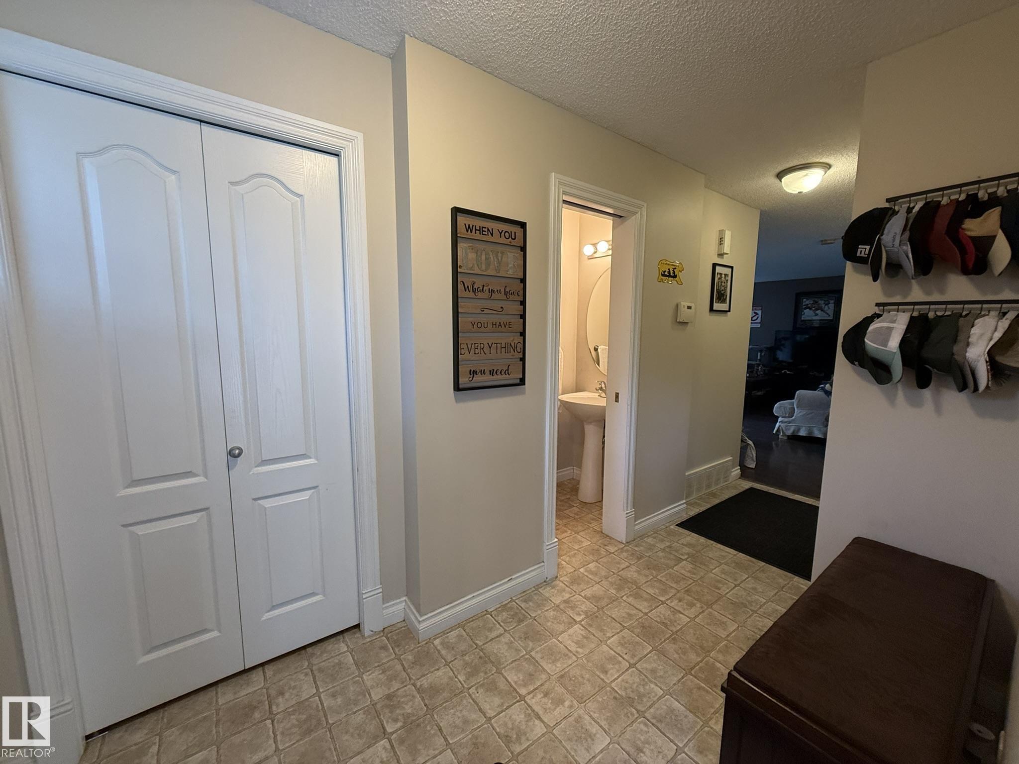 Picture for #93 12050 17 AV SW