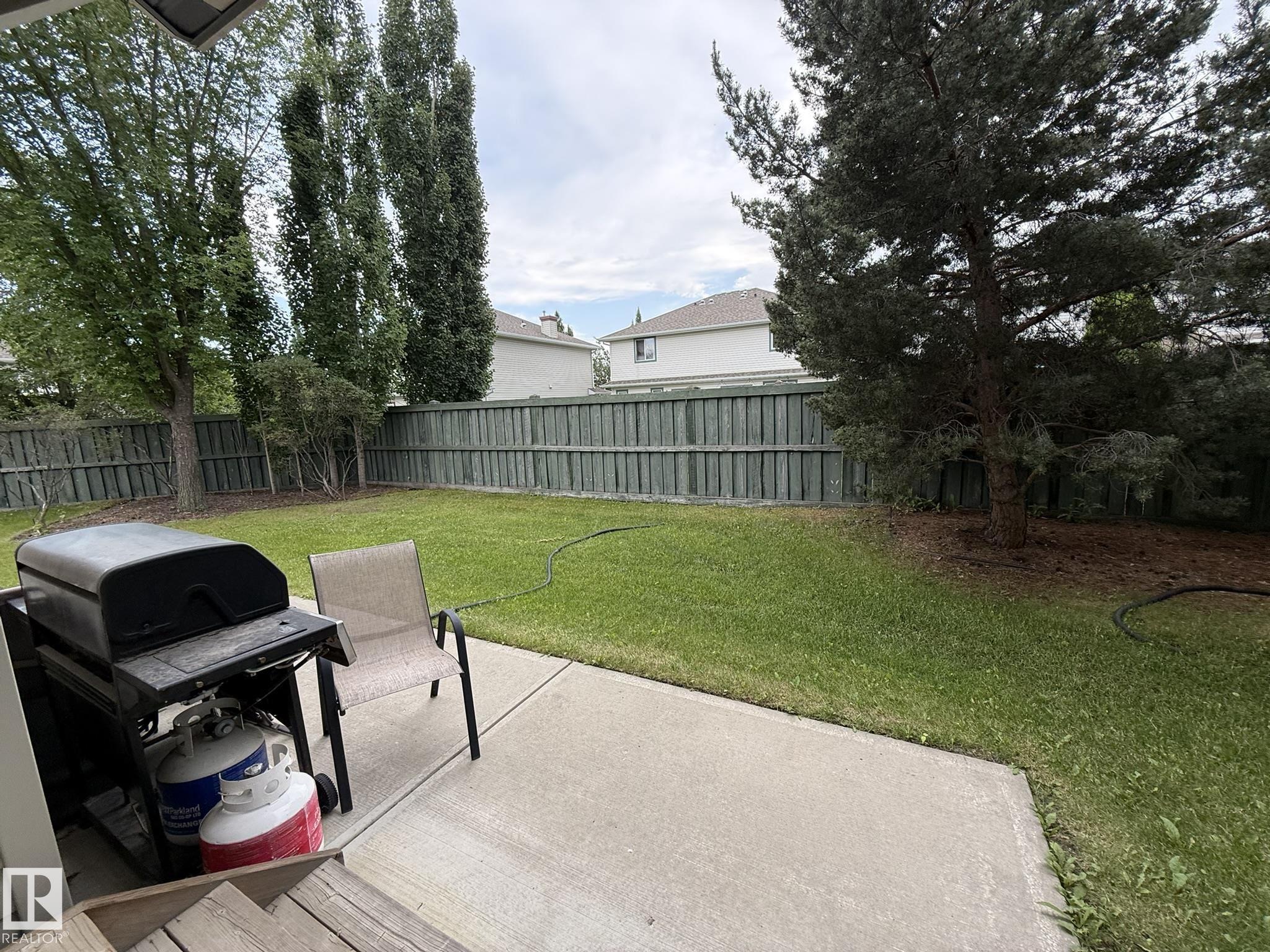 https://zimg.paragon.ice.com/ParagonImages/Property/PM/RAE/225412326/21/0/0/26b10c64eeaeb5cd8de364c3fc18f97f/1/7f32631210c90e957ae0bea264c679f9/225412326-bd4ba574-2657-4fed-b780-af6efb8c04a7.JPG