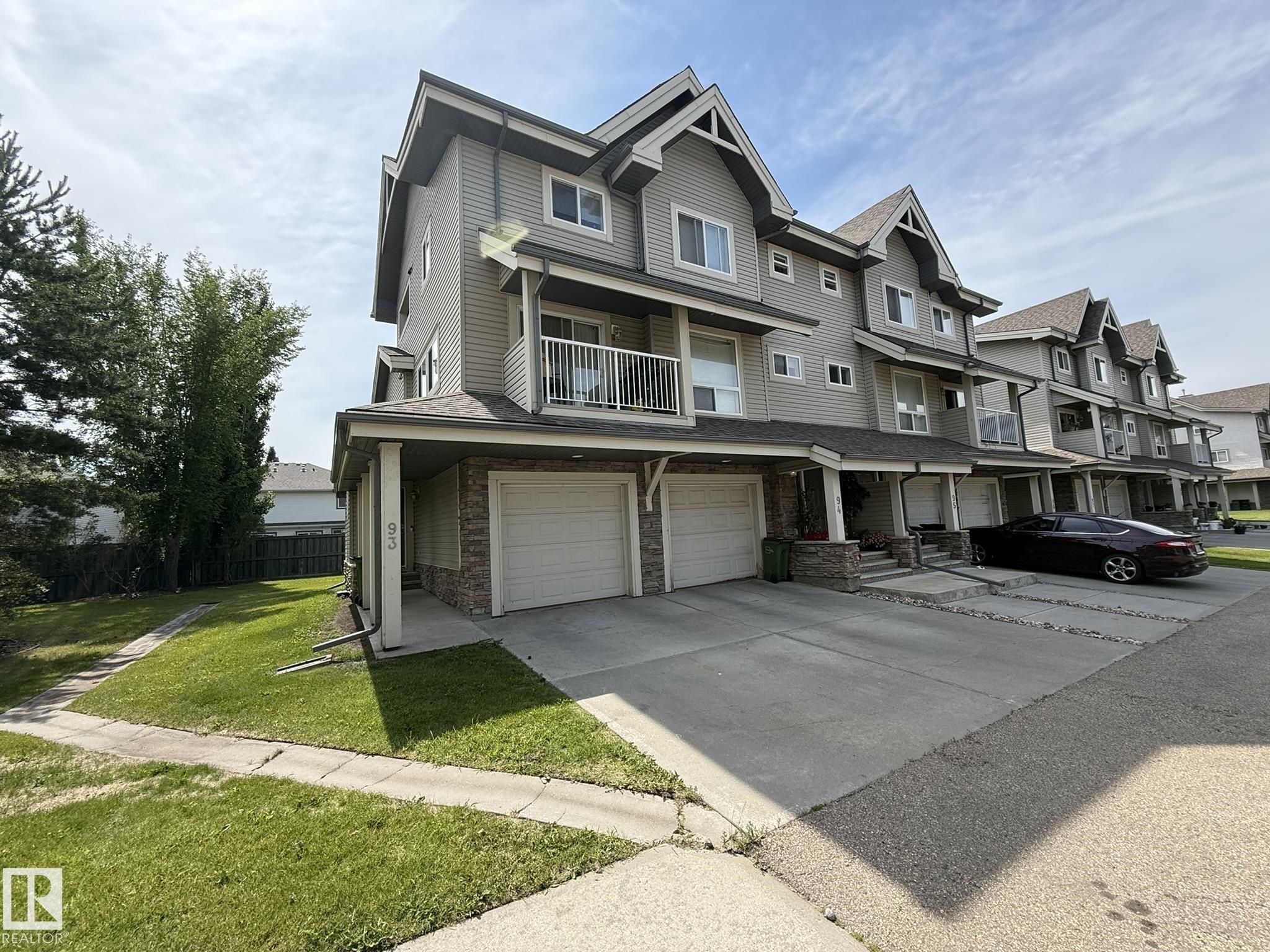 https://zimg.paragon.ice.com/ParagonImages/Property/PM/RAE/225412326/34/0/0/619459feba01c79cecbcf9f5b69db46f/1/7f32631210c90e957ae0bea264c679f9/225412326-f09c4e46-ef3c-445f-bc64-d864bf9abe6f.JPG