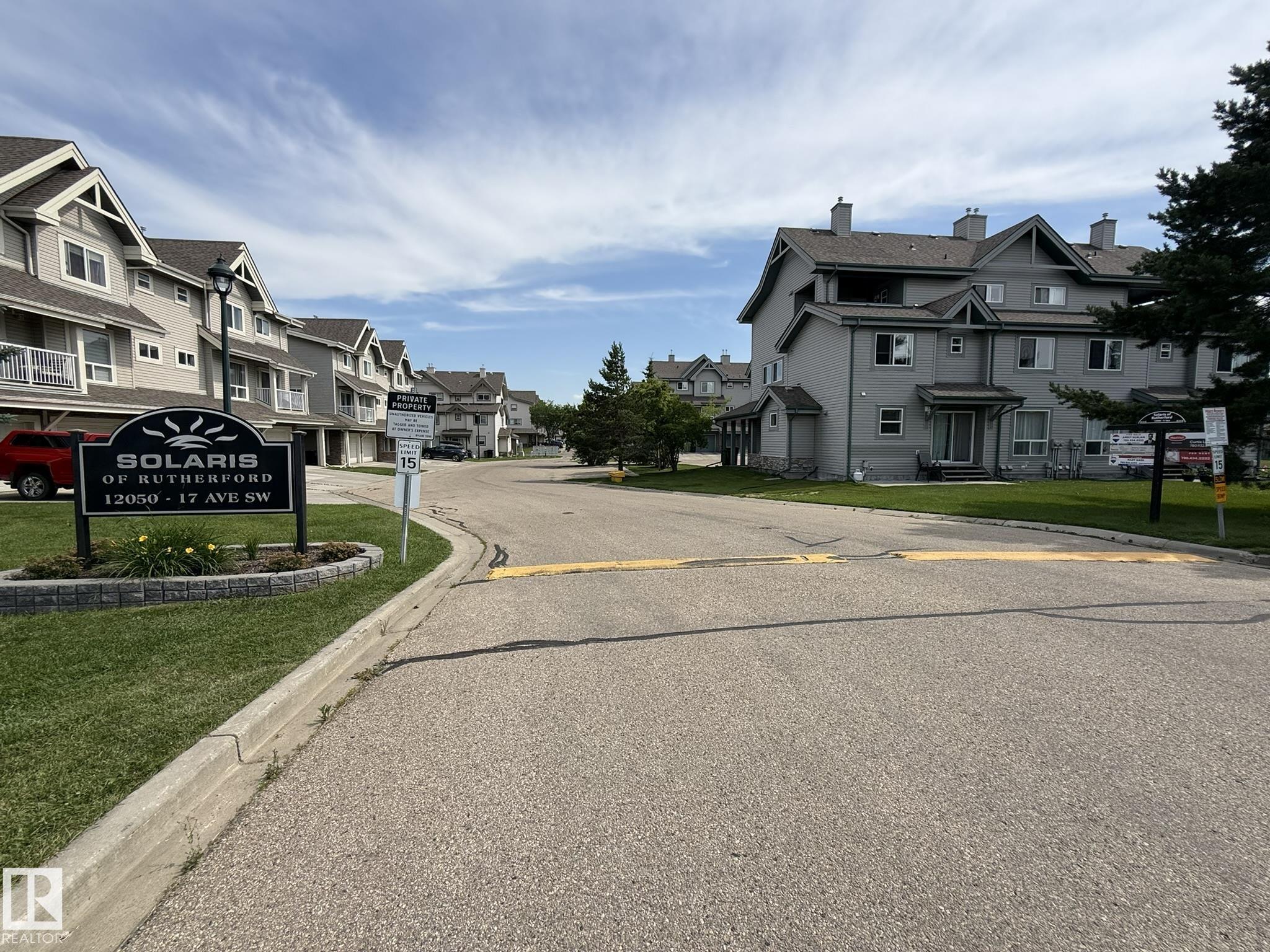 https://zimg.paragon.ice.com/ParagonImages/Property/PM/RAE/225412326/45/0/0/8a56df8f5c983ff27da2ad486c340017/1/7f32631210c90e957ae0bea264c679f9/225412326-7564fc5b-ee7d-41b4-86ea-710ad2fbc8ca.JPG