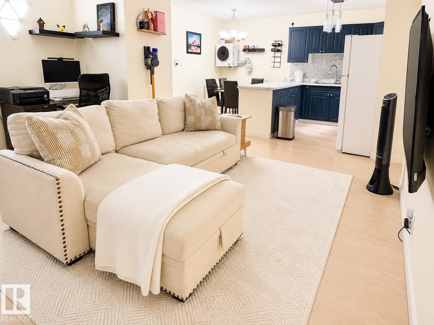 Photo 3 at 101 - 11825 71 Street NW, Montrose, Edmonton