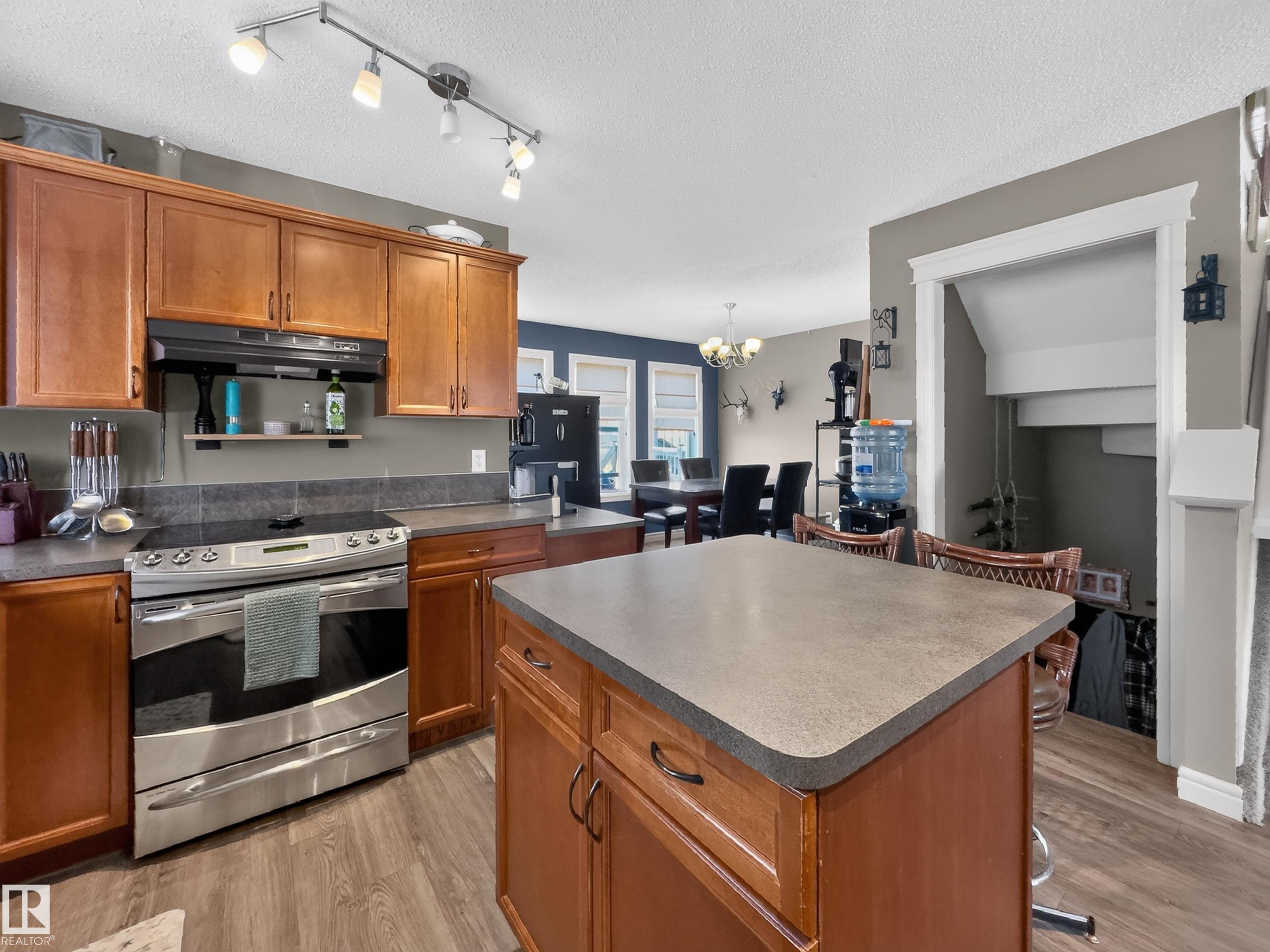 Photo 11 at 423 Summerton Crescent, Summerwood, Sherwood Park