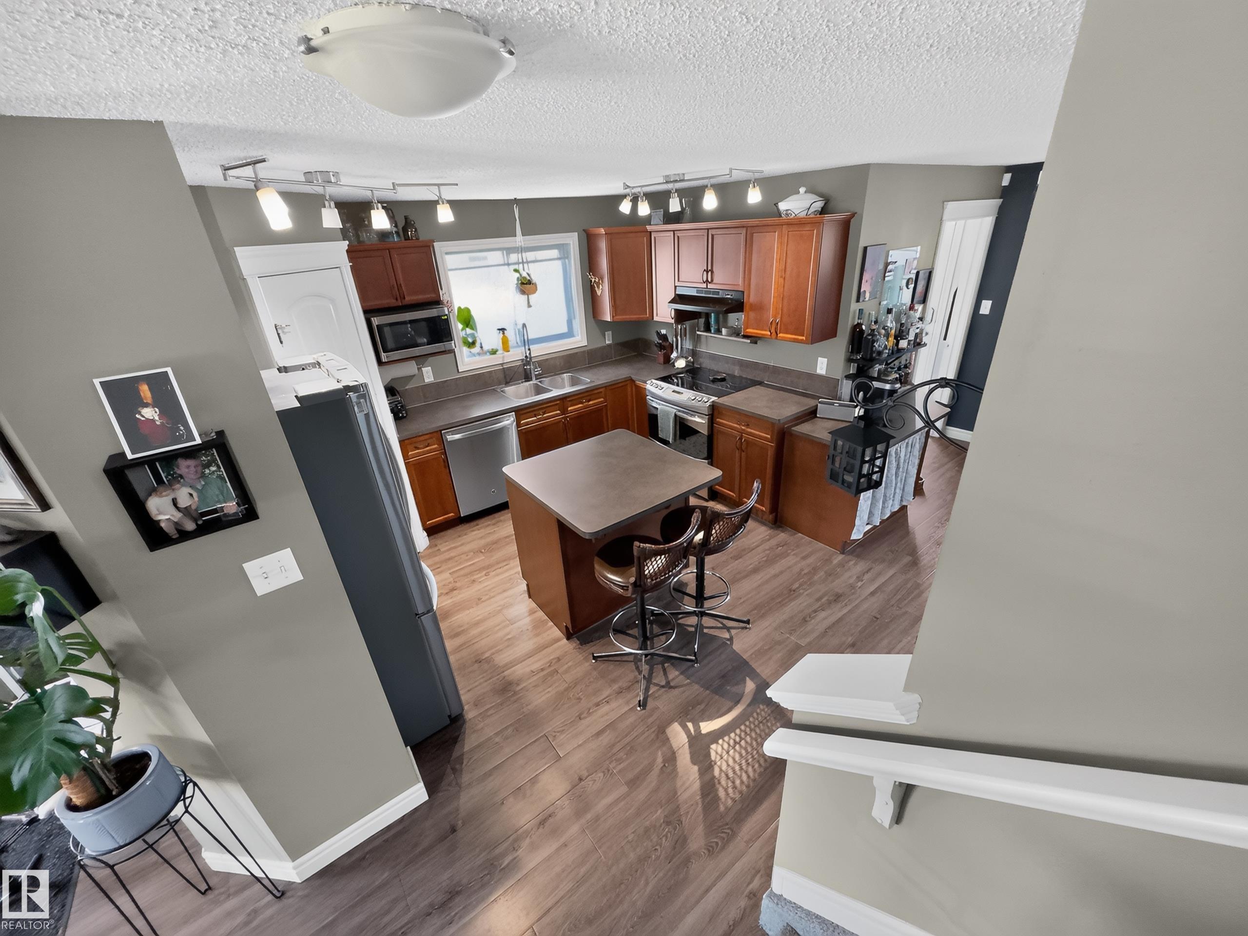 Photo 17 at 423 Summerton Crescent, Summerwood, Sherwood Park