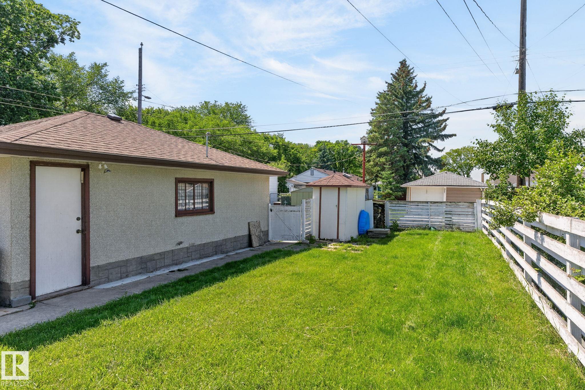 Photo 12 at 12908 104 Street NW, Lauderdale, Edmonton