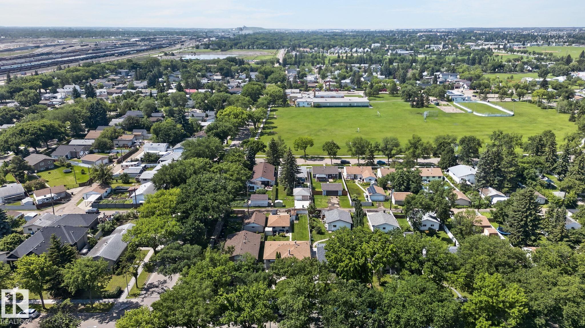 Photo 18 at 12908 104 Street NW, Lauderdale, Edmonton
