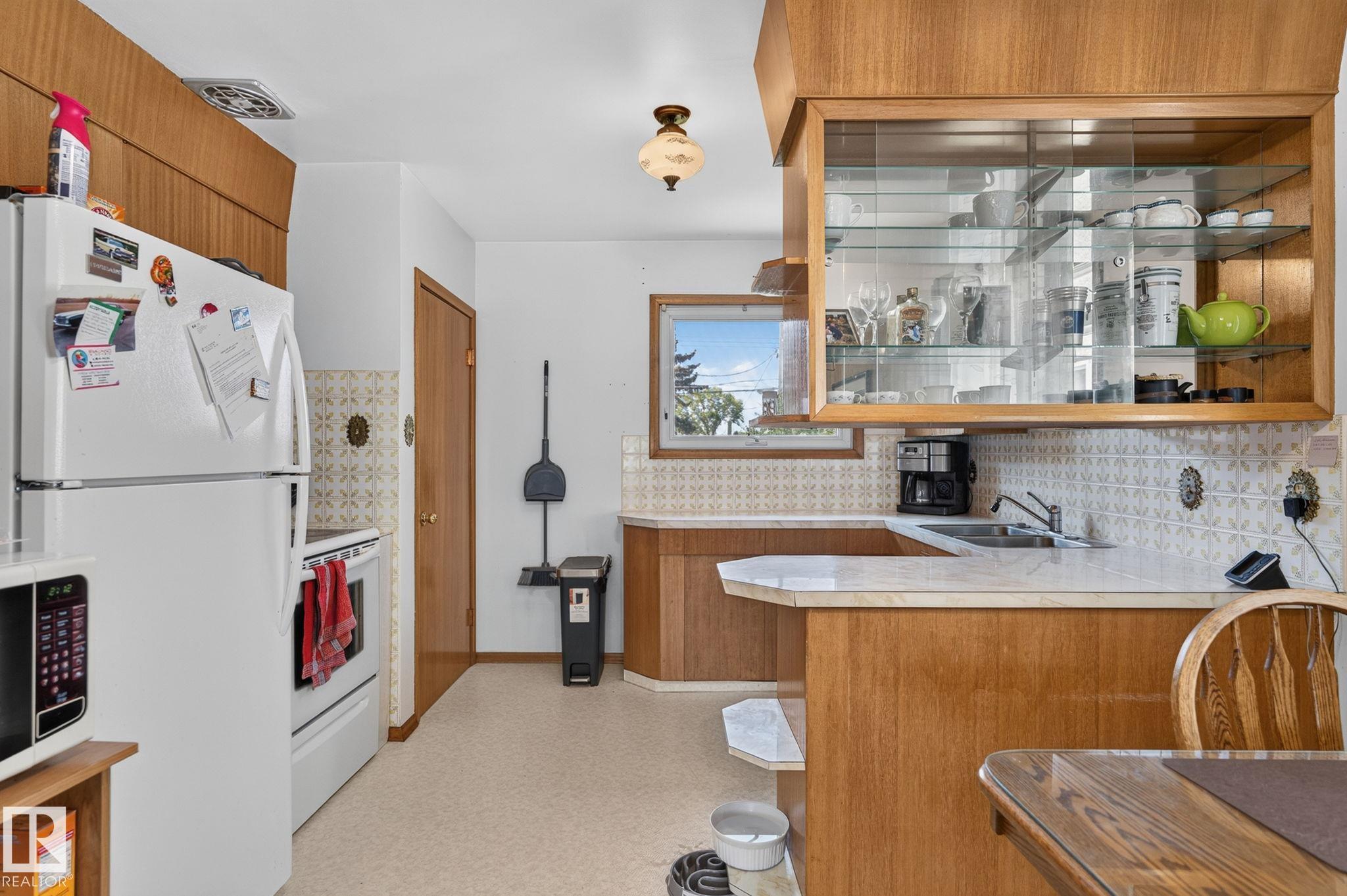 Photo 34 at 12908 104 Street NW, Lauderdale, Edmonton