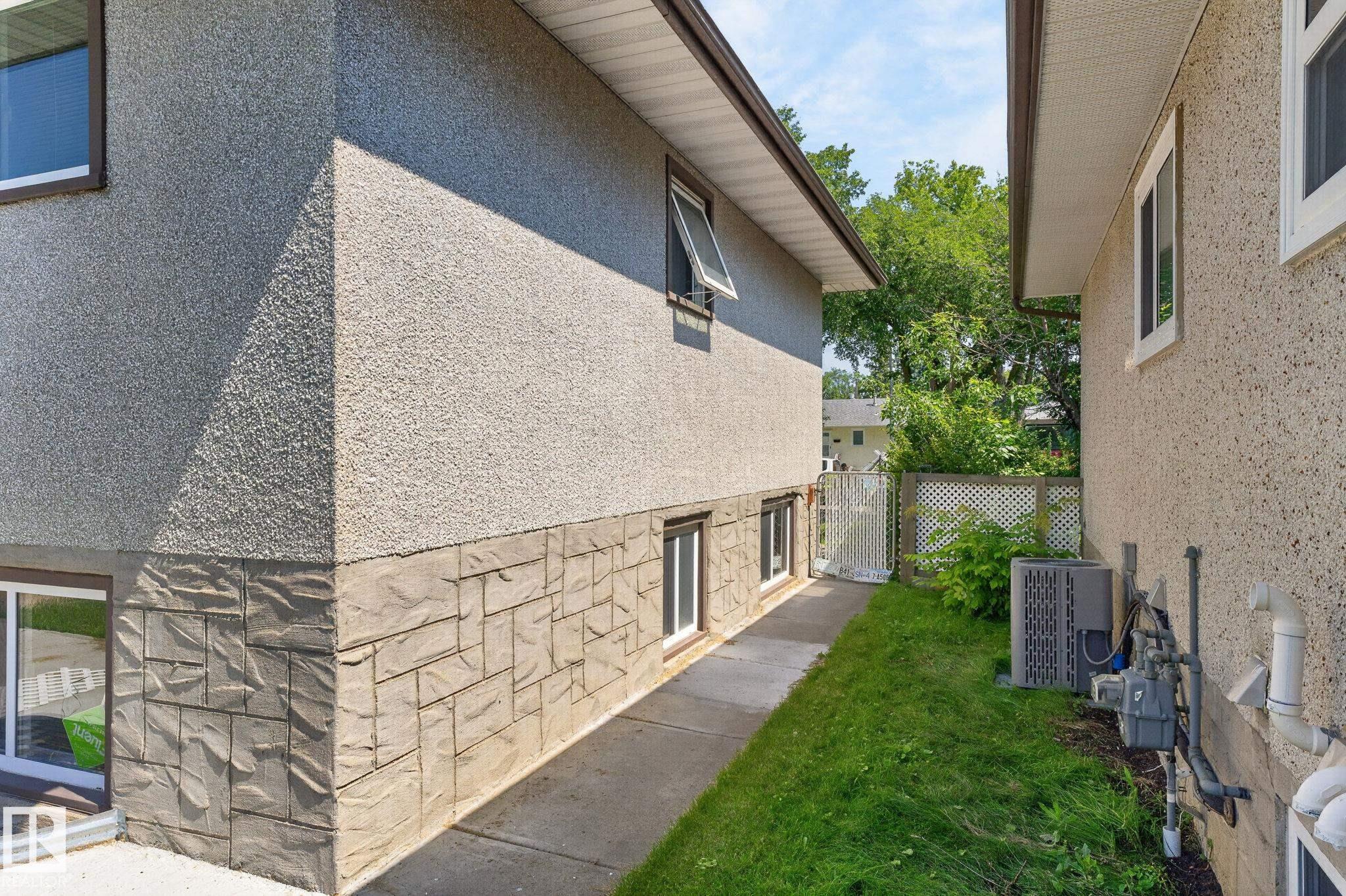 Photo 7 at 12908 104 Street NW, Lauderdale, Edmonton